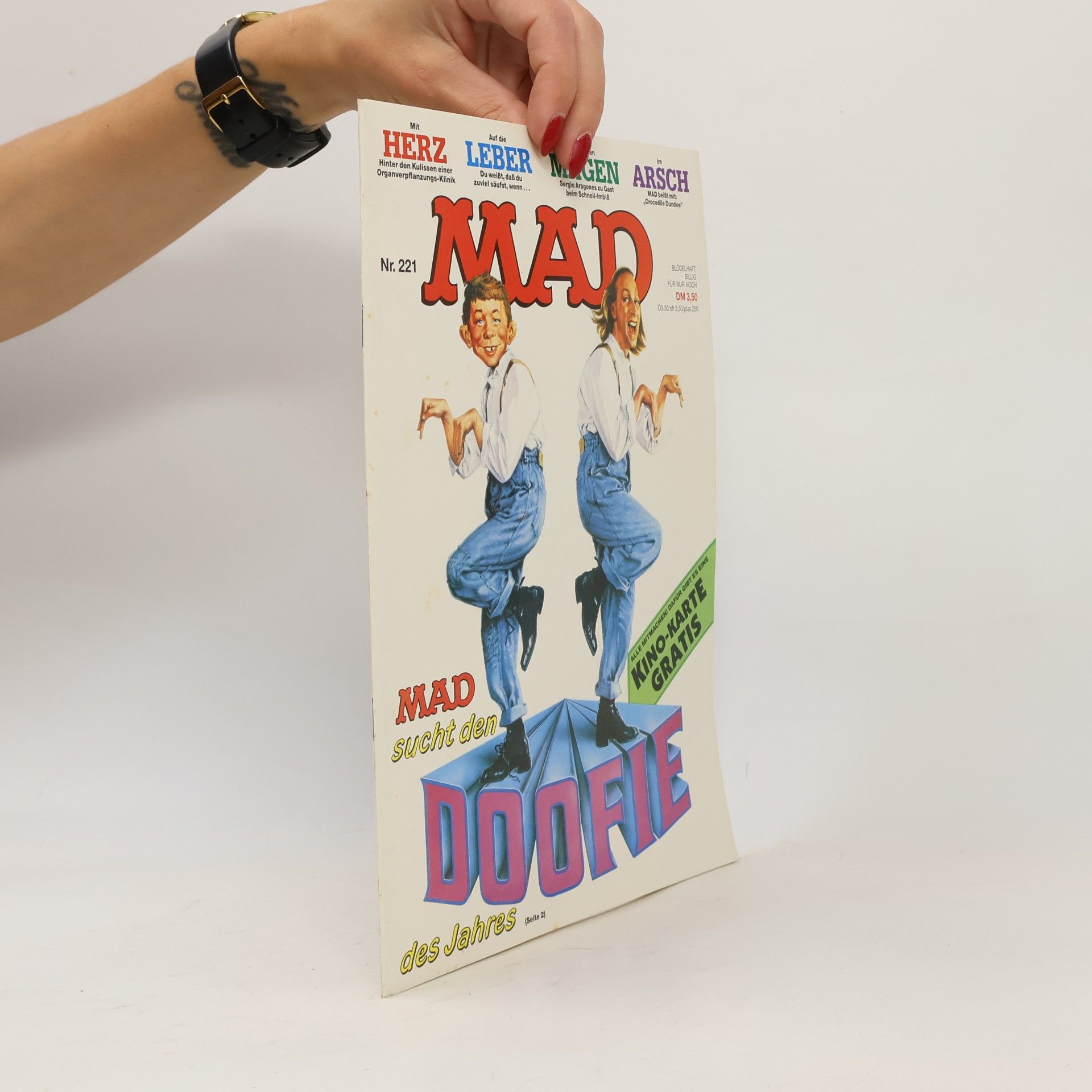 Autorenkollektiv MAD 221