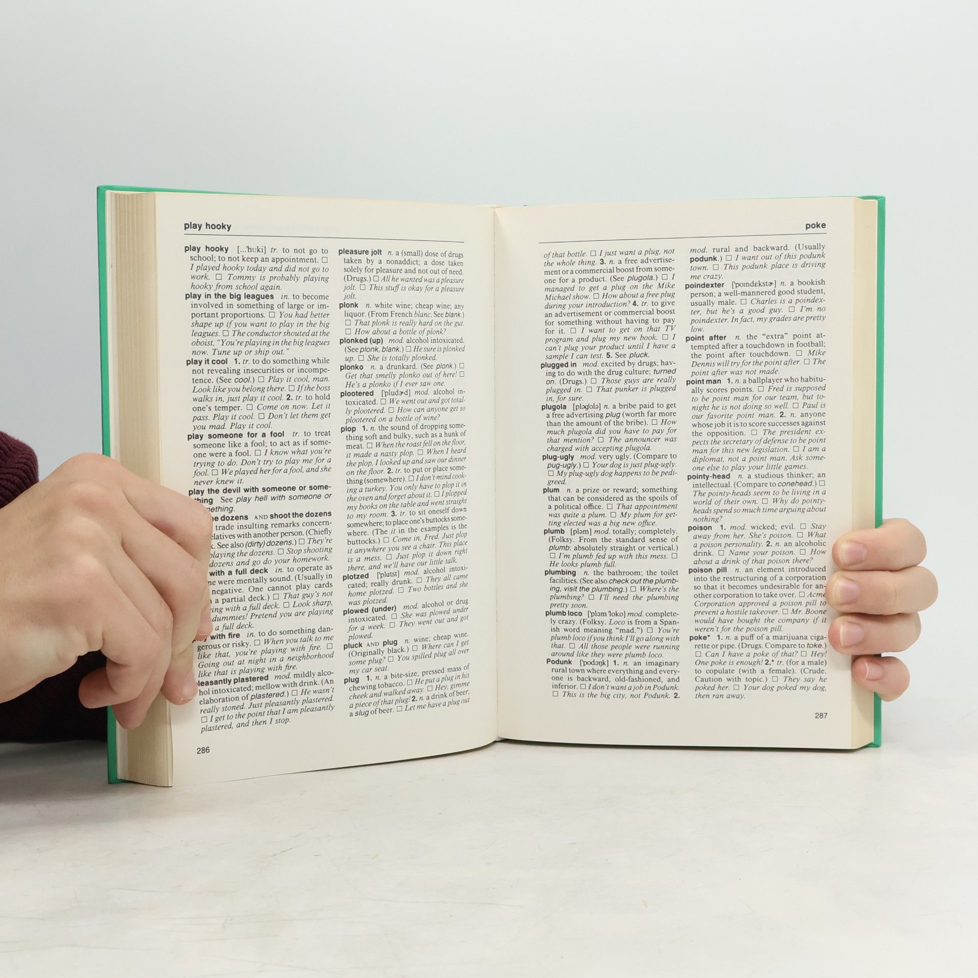Richard Spears Pons dictionary of American slang and colloquial expressions