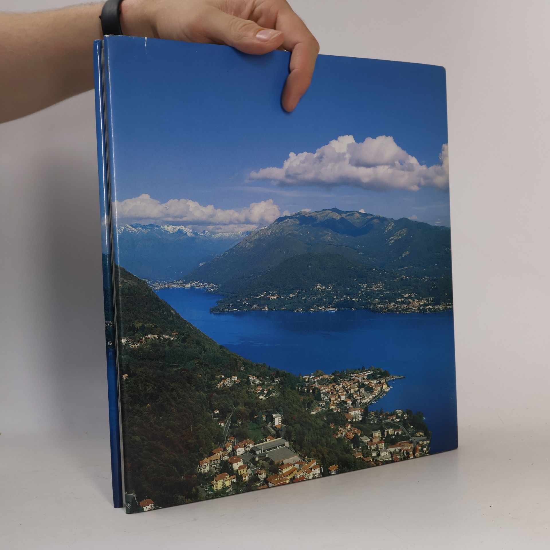 William A. Stuart Il Lago d'Orta