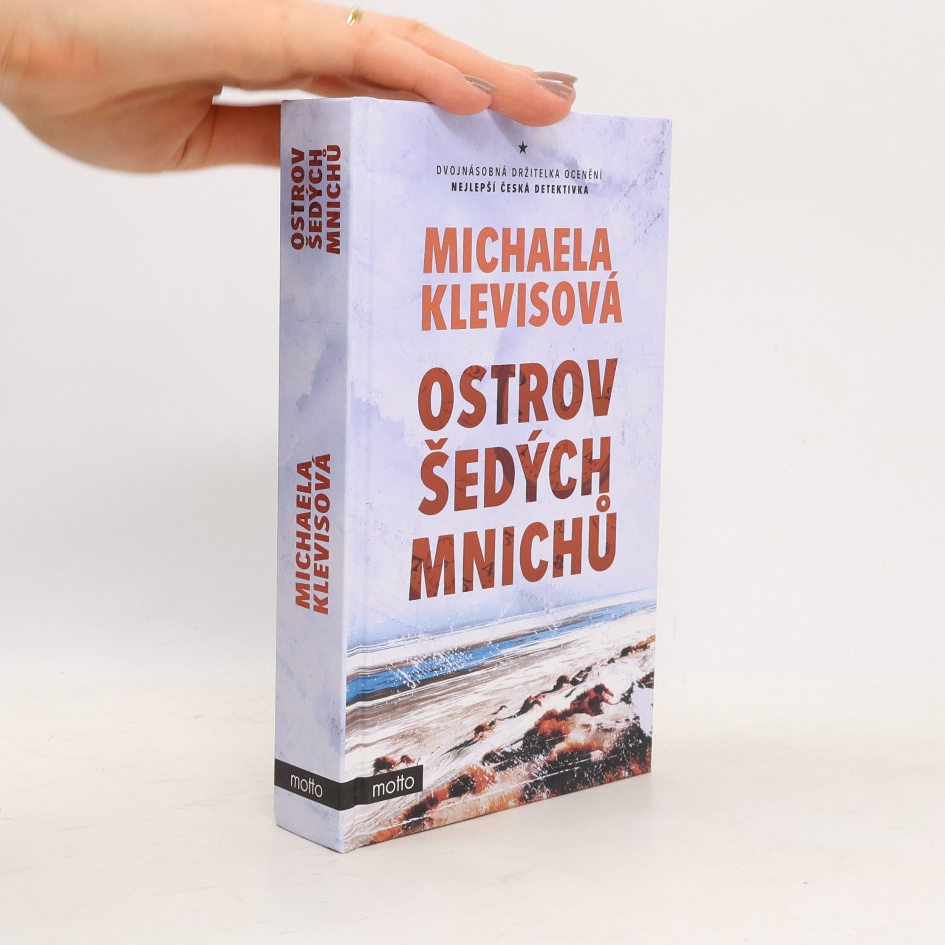 Michaela Klevisová Ostrov šedých mnichů