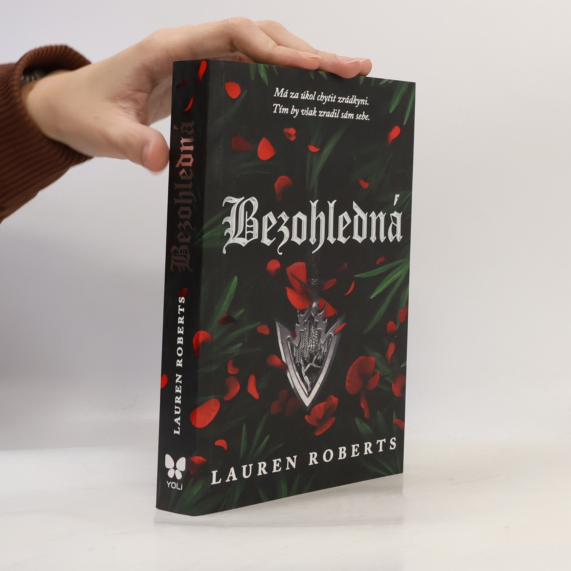 Lauren Roberts Bezohledná