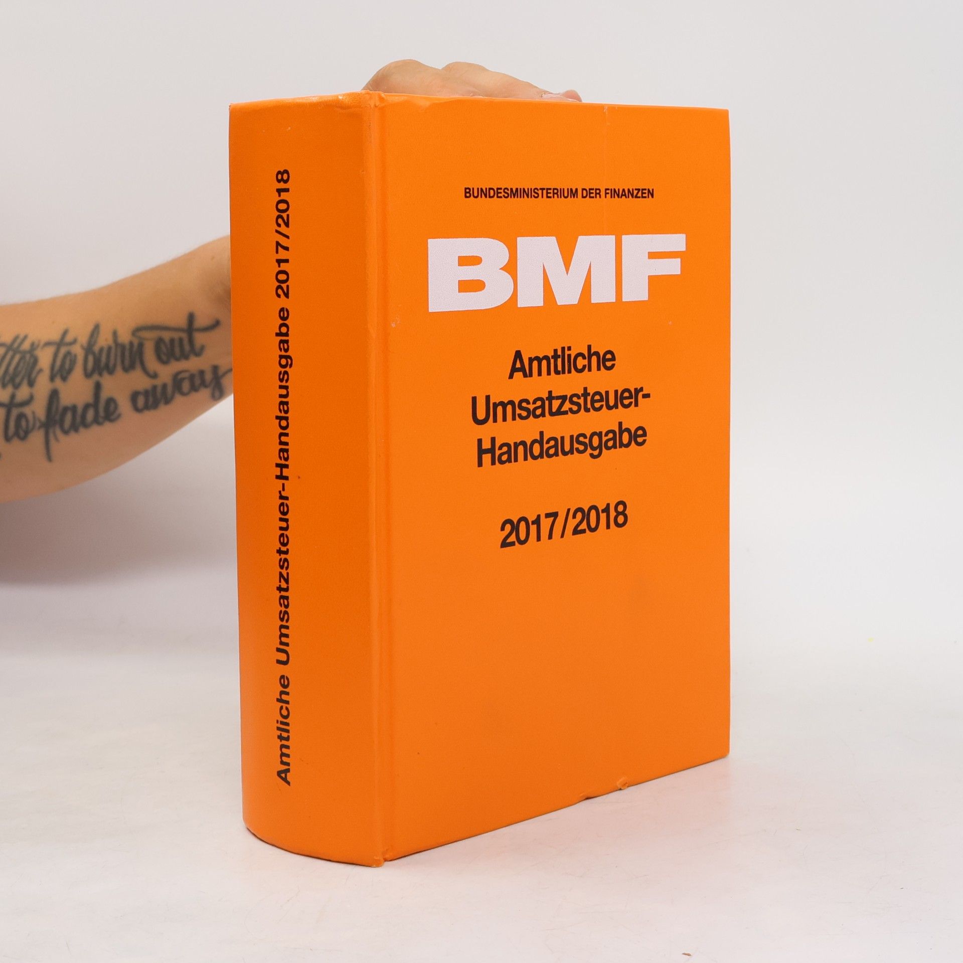 Autorenkollektiv Amtliche Umsatzsteuer-Handausgabe 2017/2018