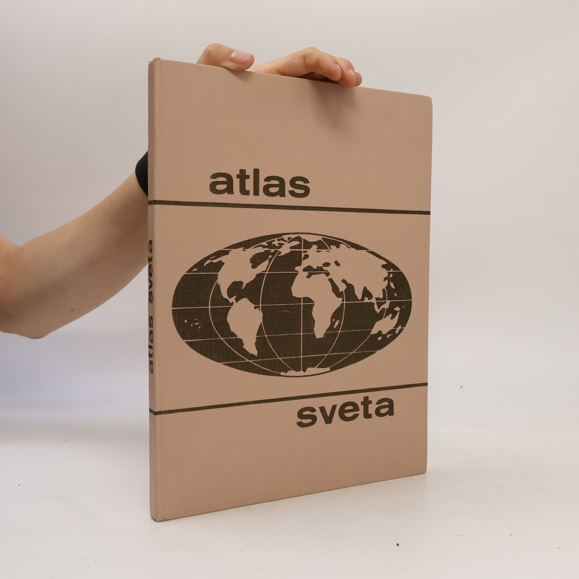AA.VV. Atlas sveta