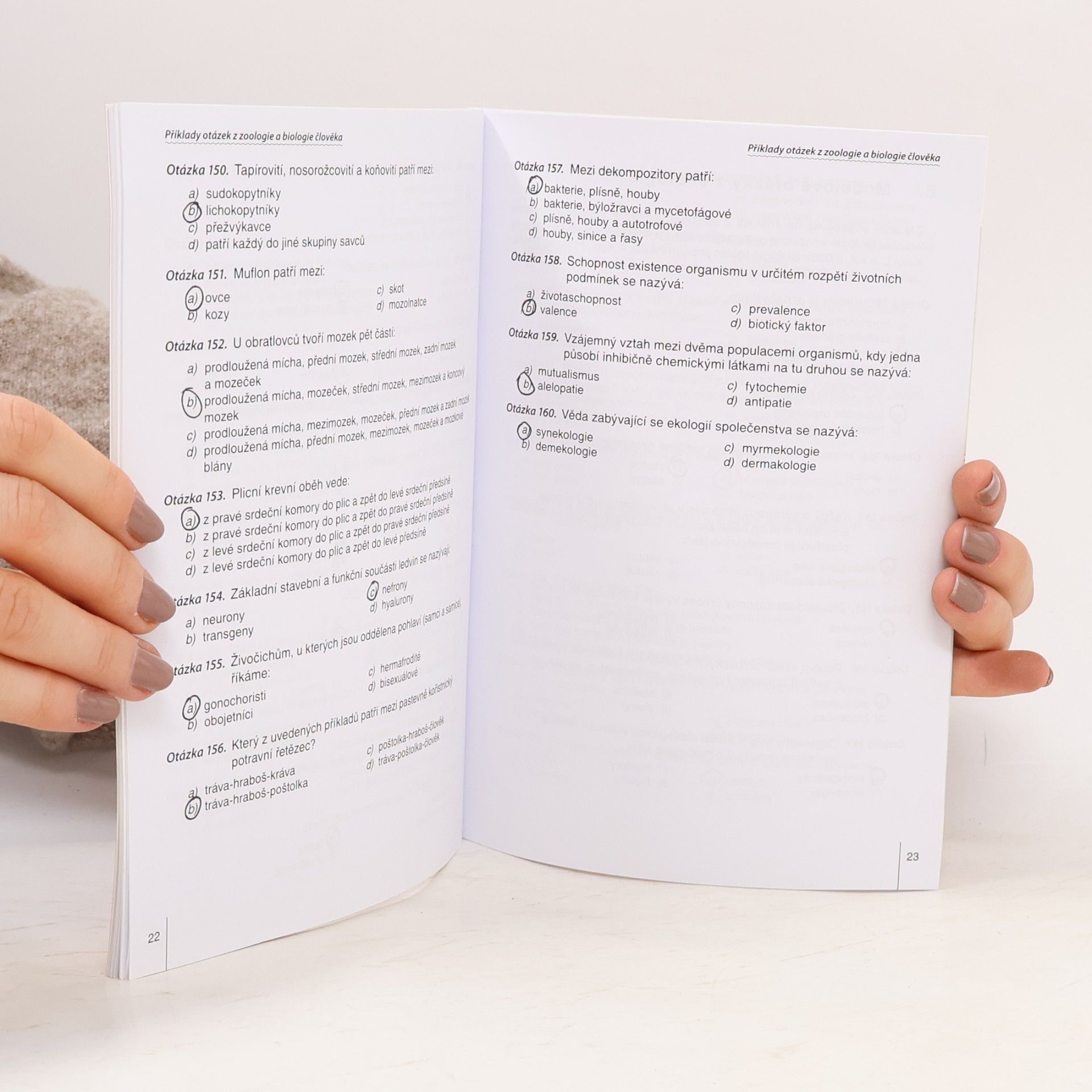 Collectif d'auteurs Modelové otázky k přijímacím zkouškám z biologie