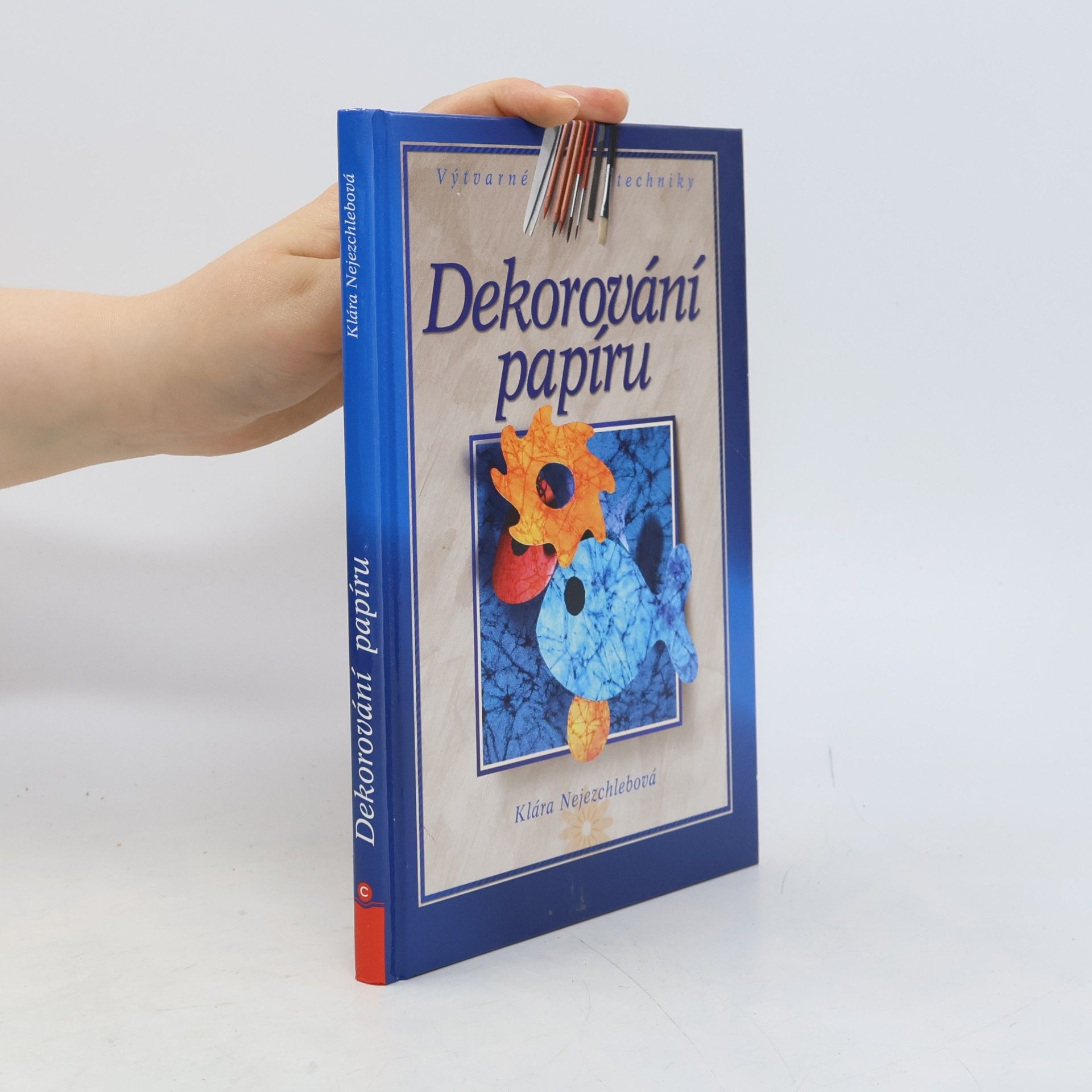 Klára Nejezchlebová Dekorování papíru