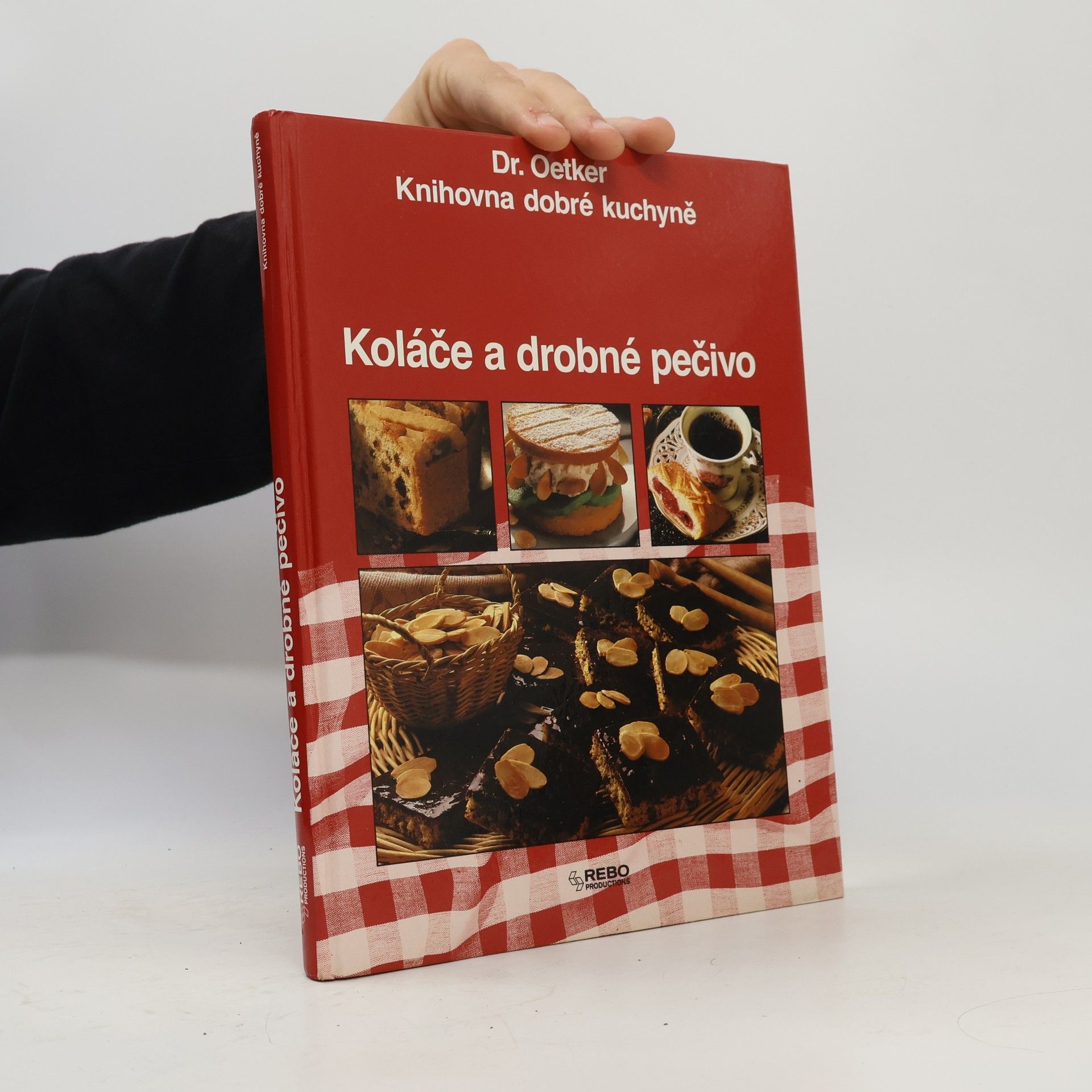 Autorenkollektiv Koláče a drobné pečivo