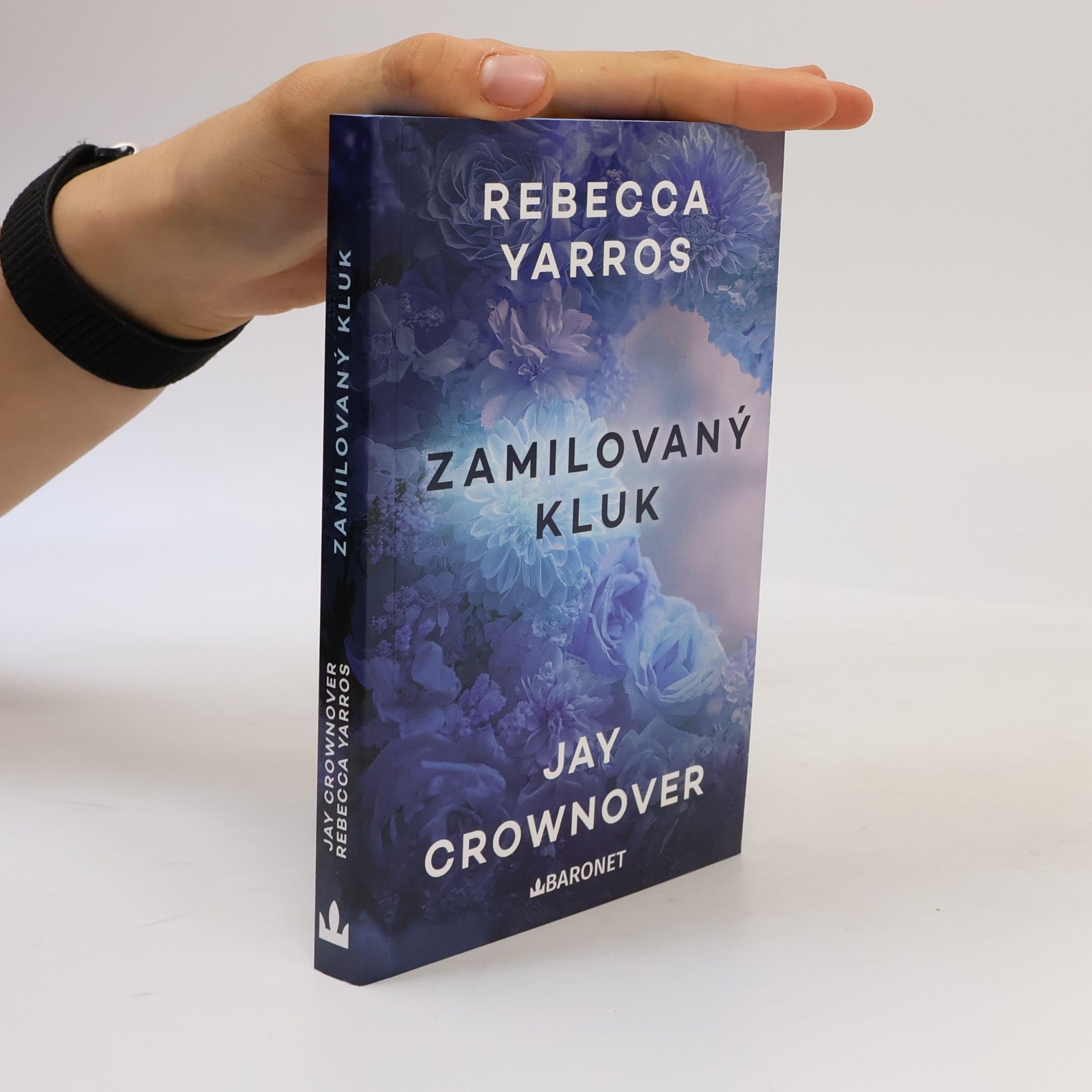 Rebecca Yarros Zamilovaný kluk