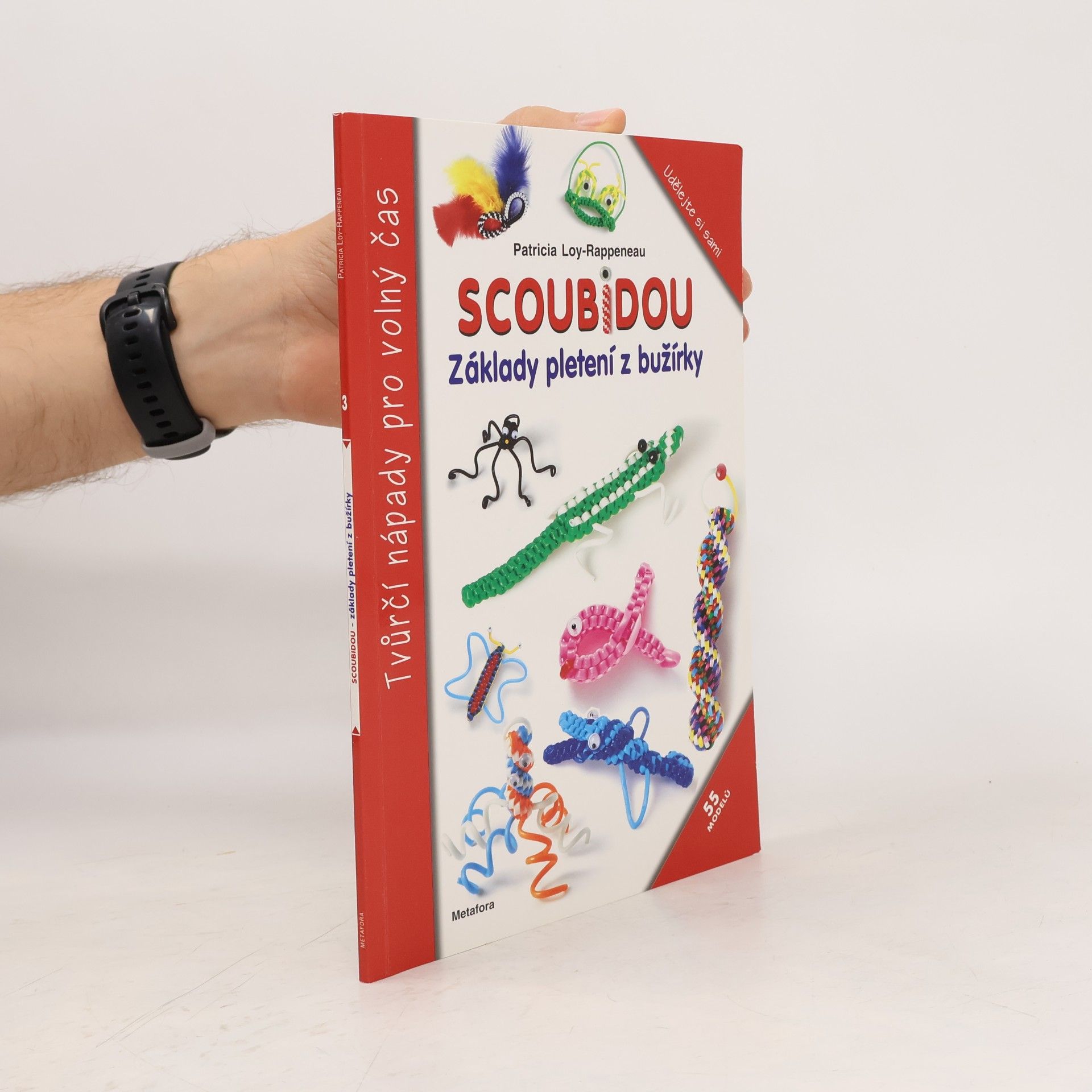 Scoubidou. Základy pletení z bužírky
