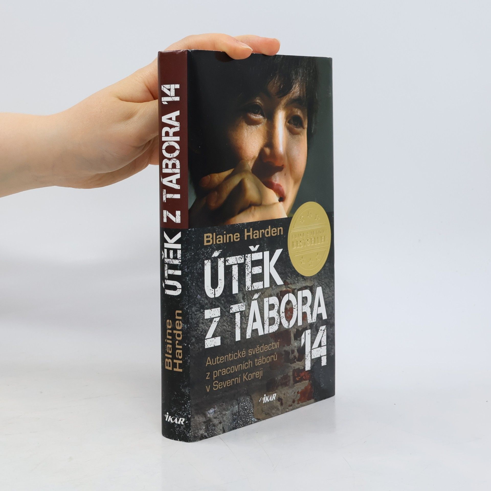 Blaine Harden Útěk z Tábora 14