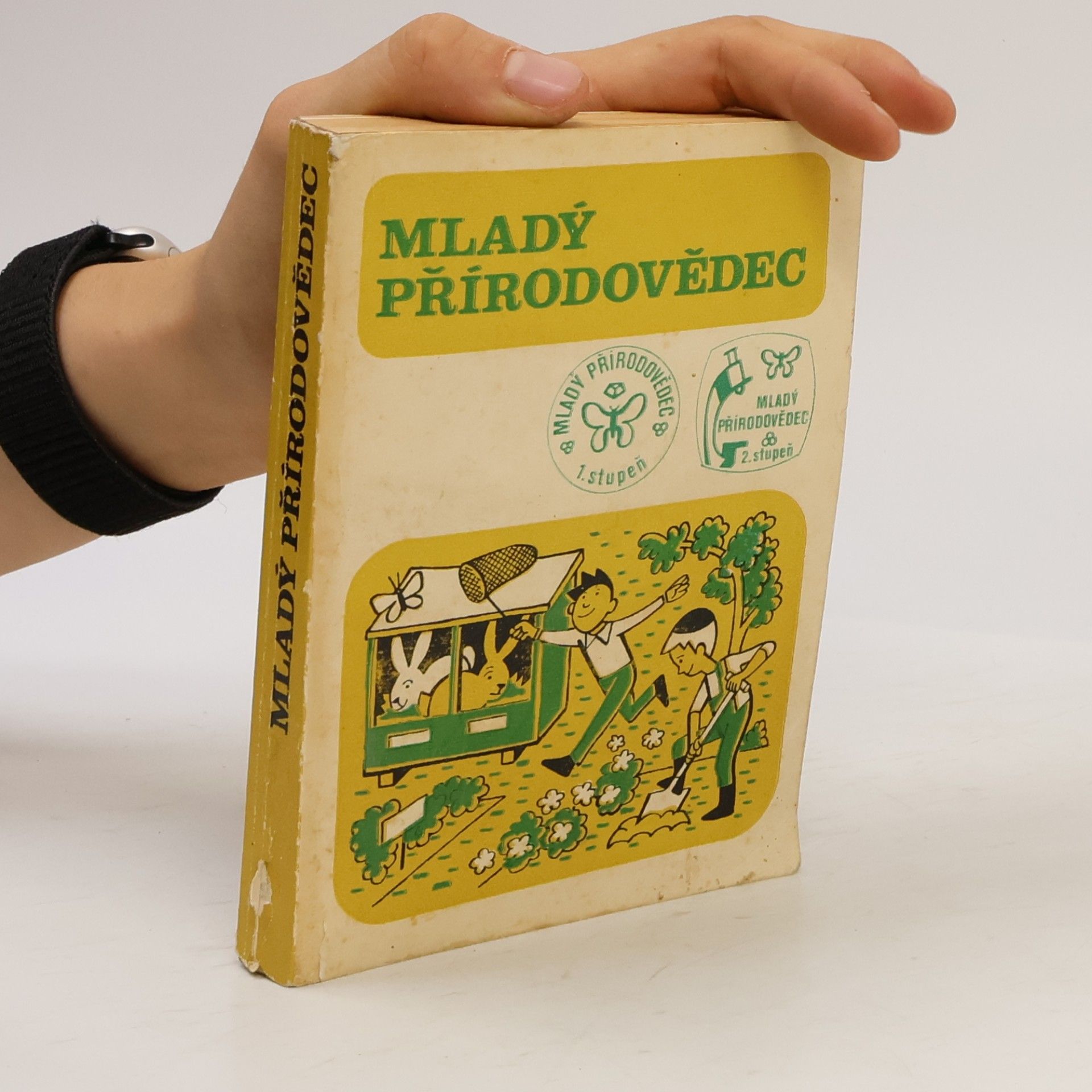 Collectif d'auteurs Mladý přírodovědec