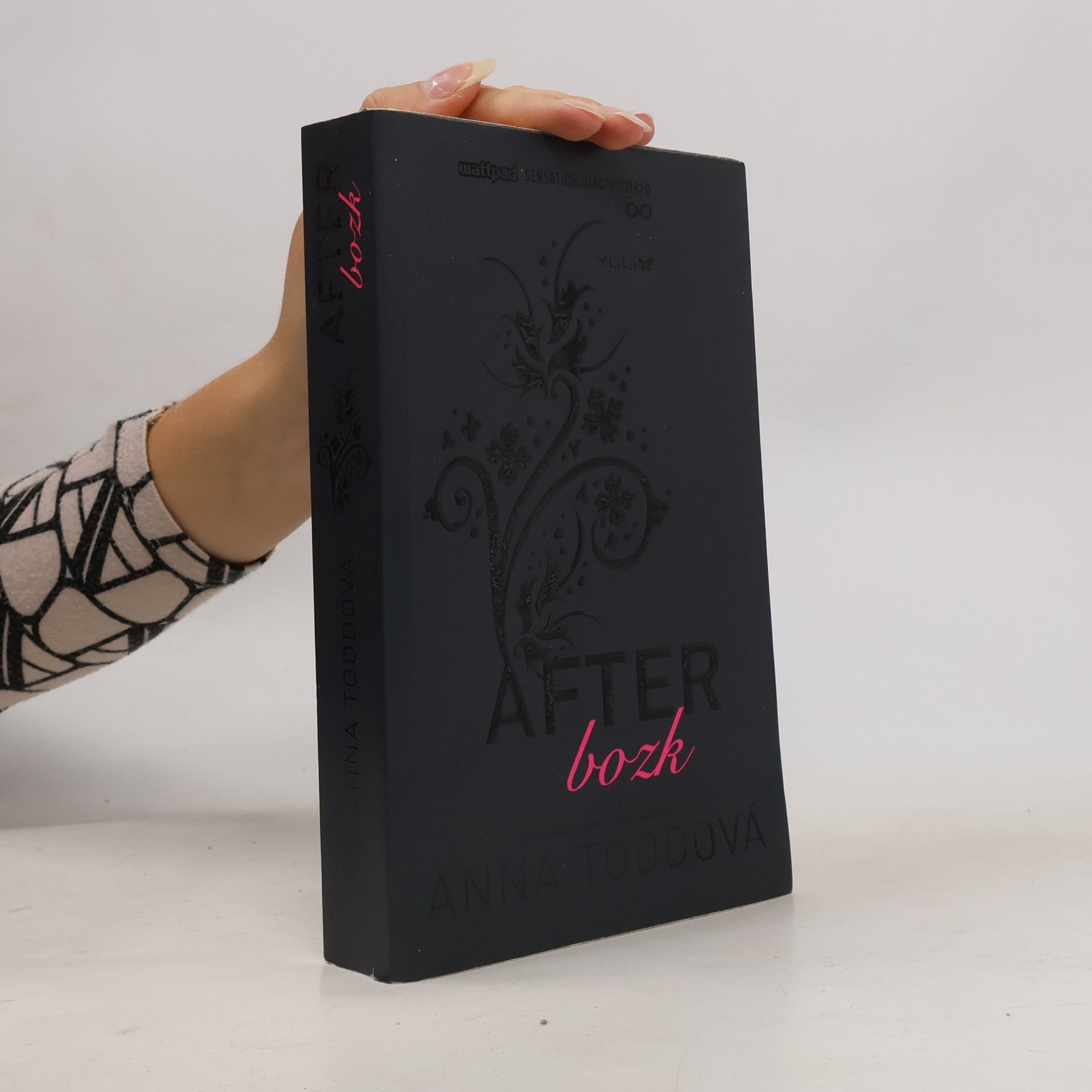 Anna Todd Bozk
