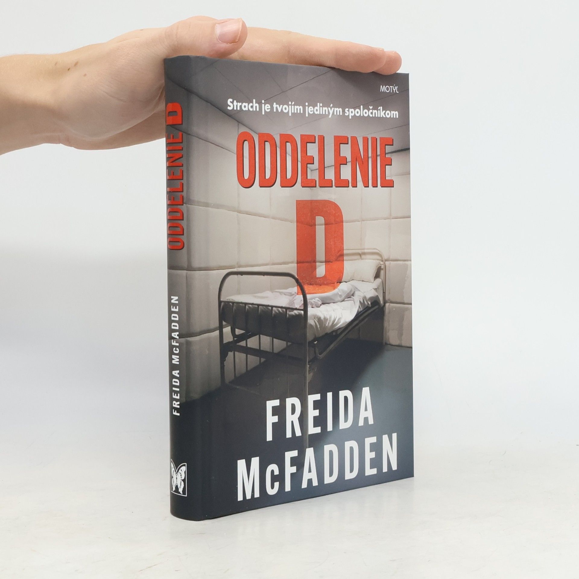 Freida McFadden Oddelenie D