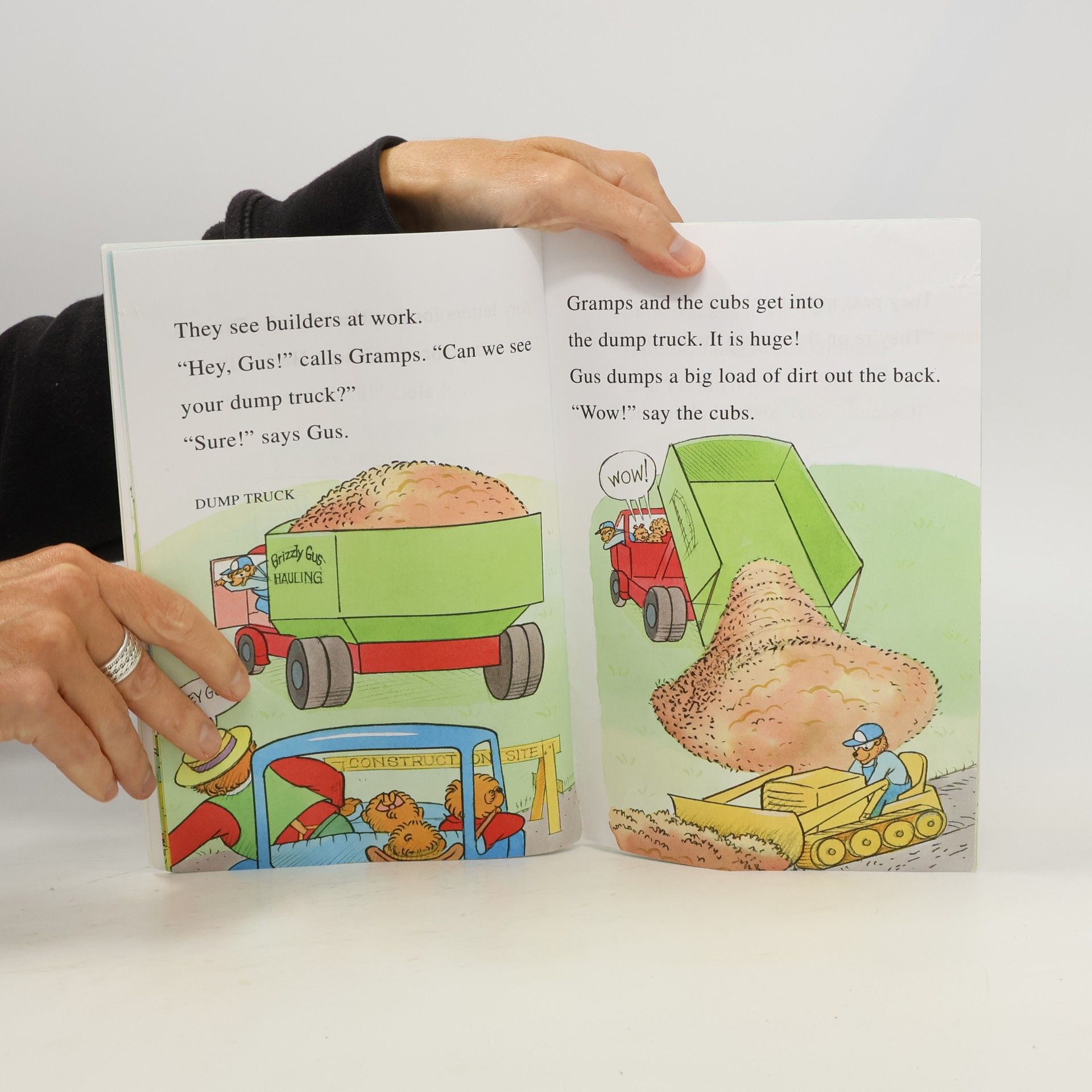 Mike Berenstain We Love Trucks!