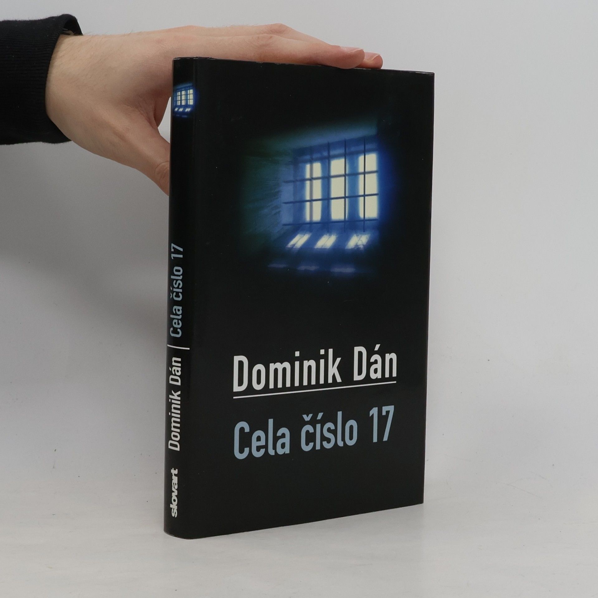 Dominik Dán Cela číslo 17