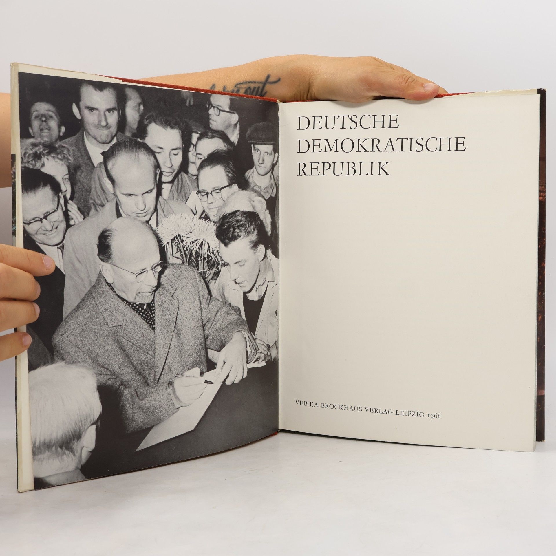 Autorenkollektiv DEUTSCHE DEMOKRATISCHE REPUBLIK
