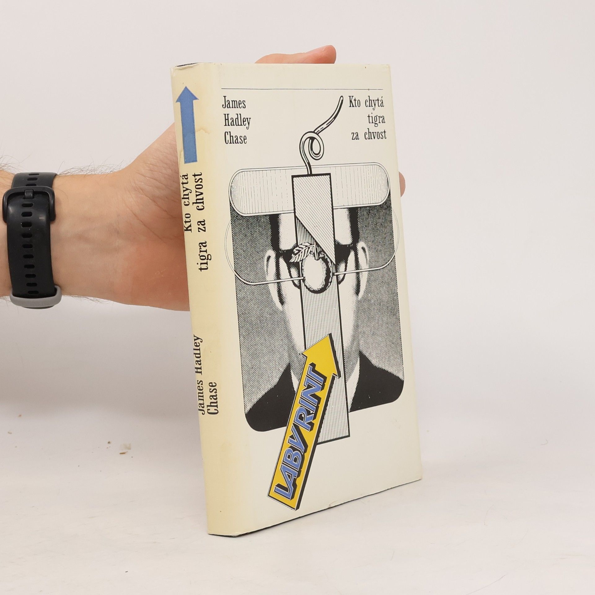 James Hadley Chase Kto chytá tigra za chvost