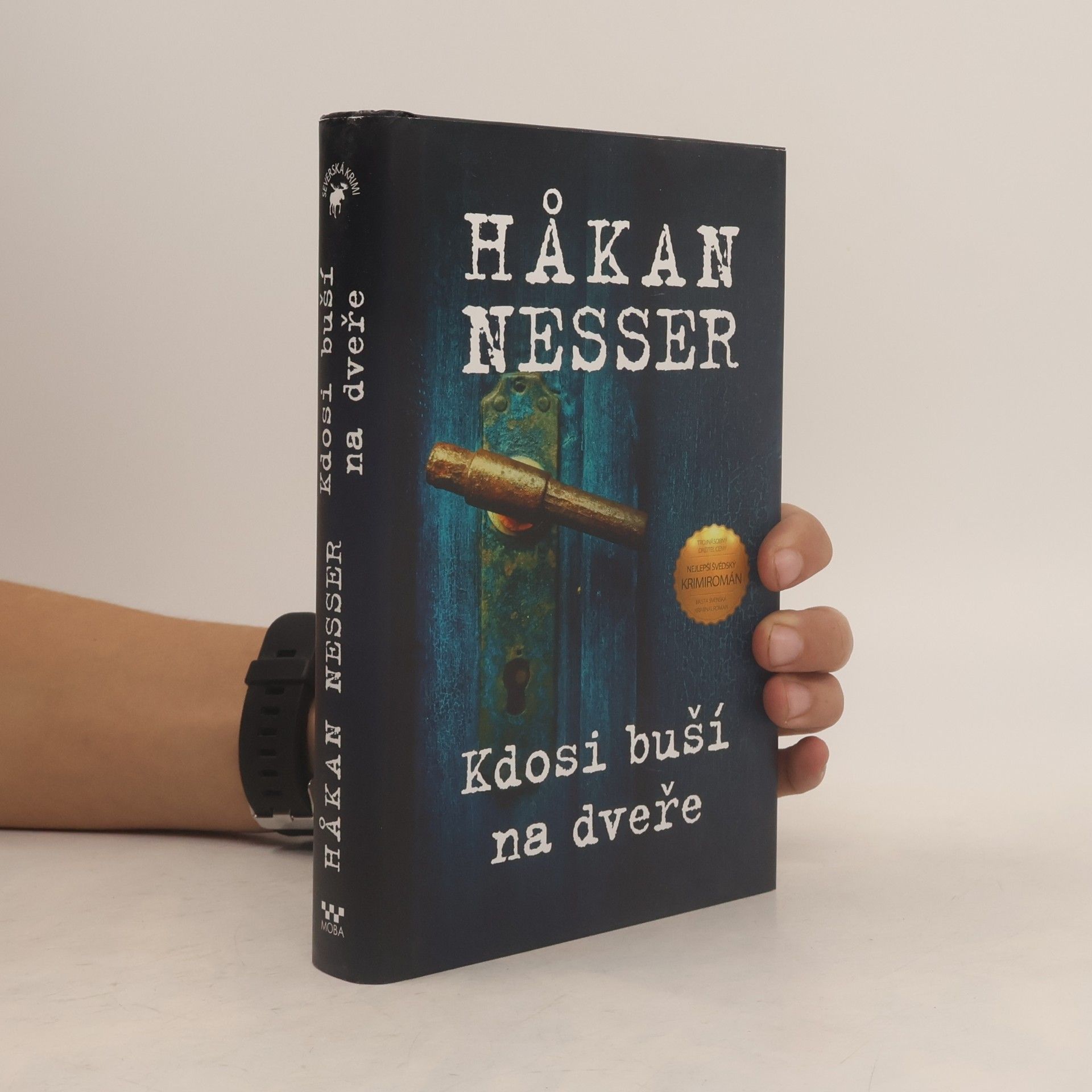 Håkan Nesser Kdosi buší na dveře