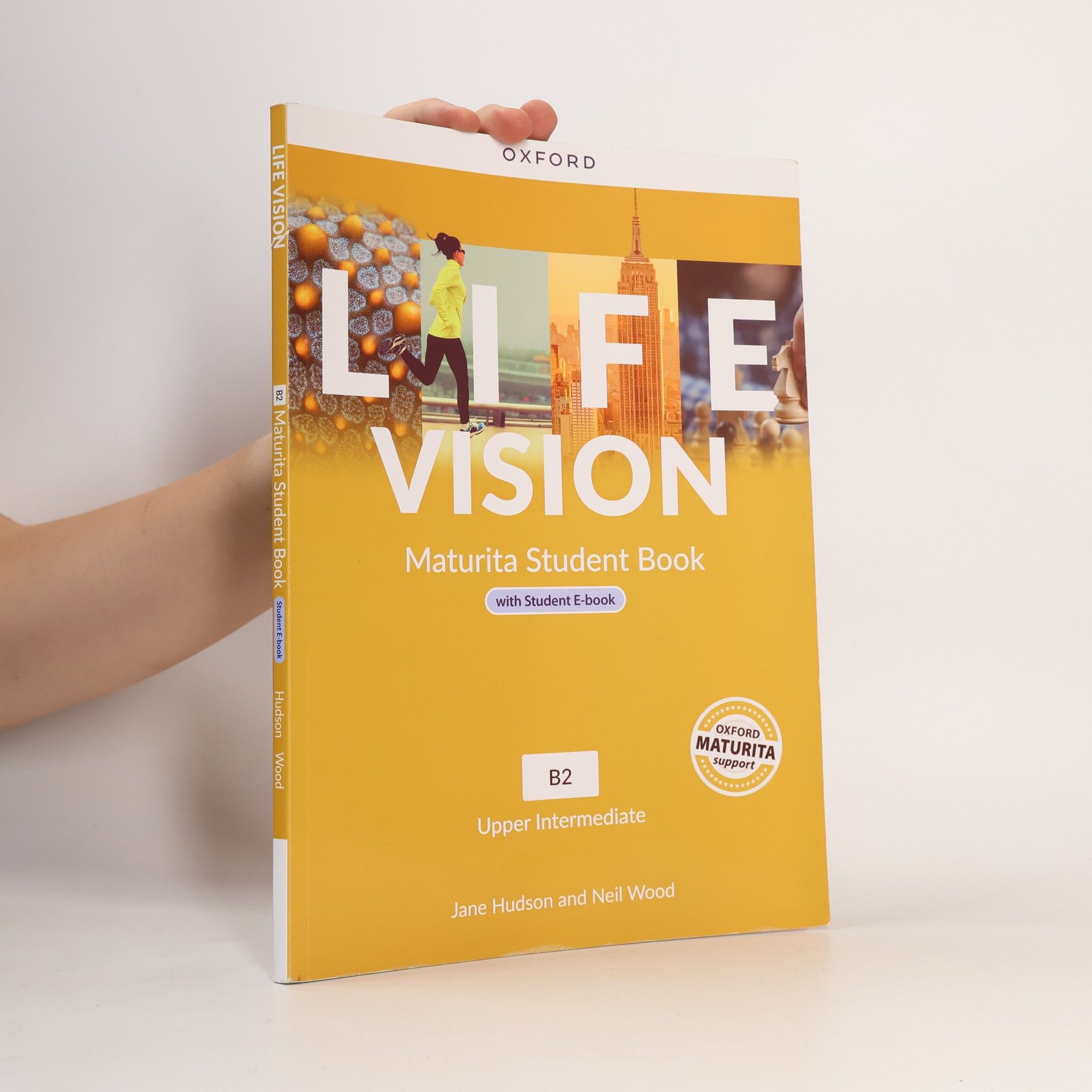 Life Vision Upper Intermediate Student's Book with eBook CZ