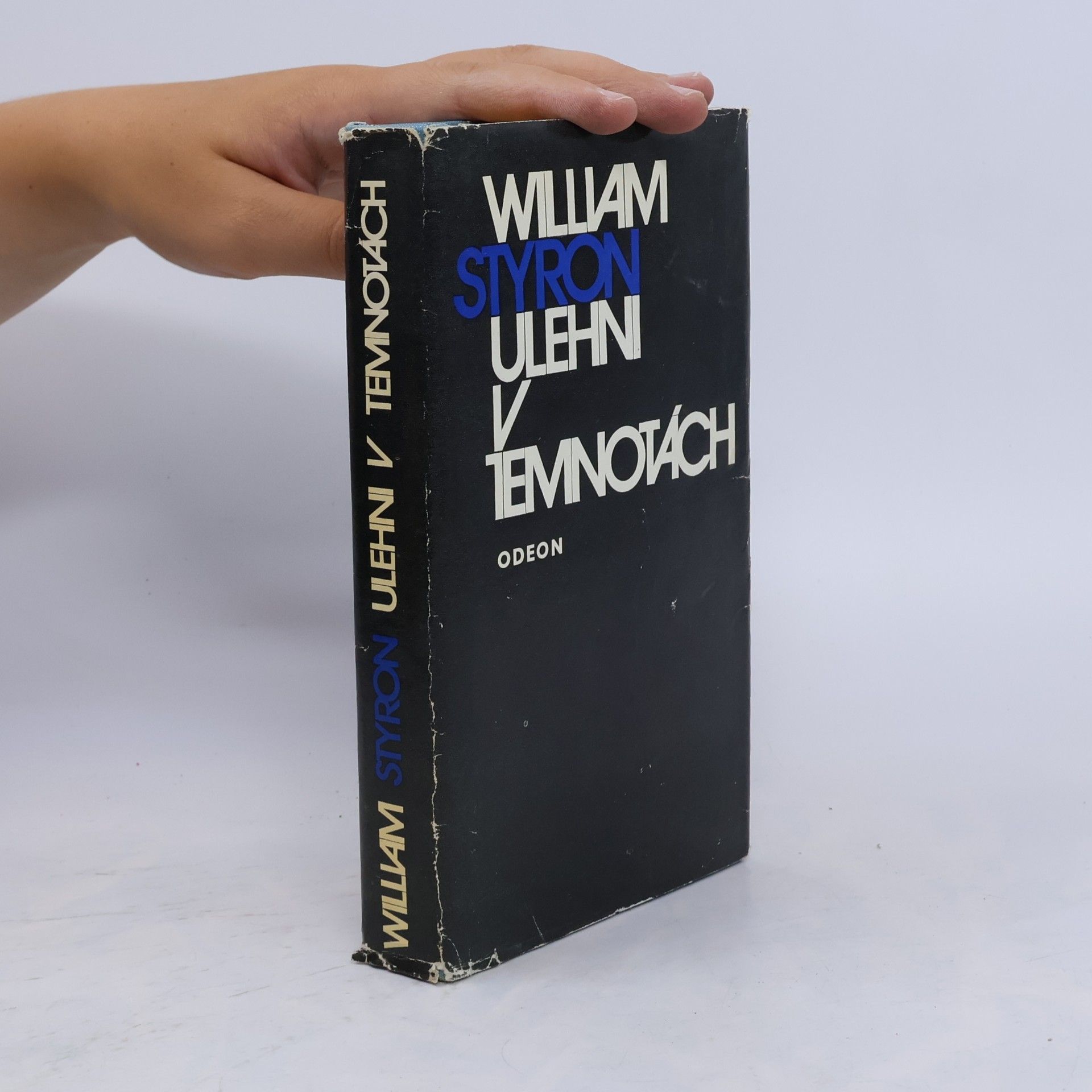 Jiří Elman Ulehni v temnotách