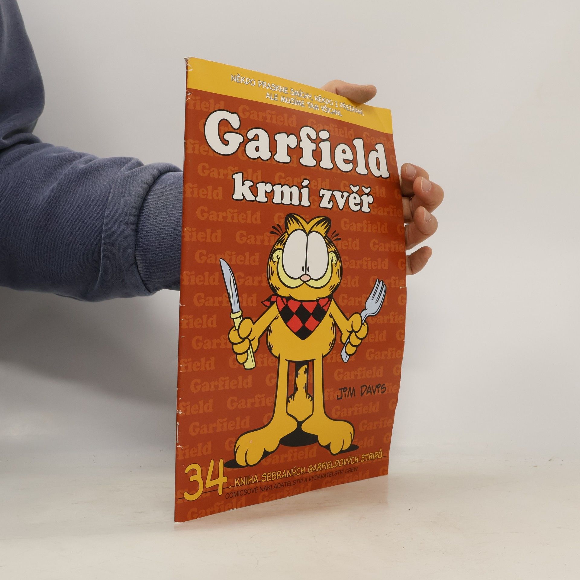 Jim Davis Garfield krmí zvěř