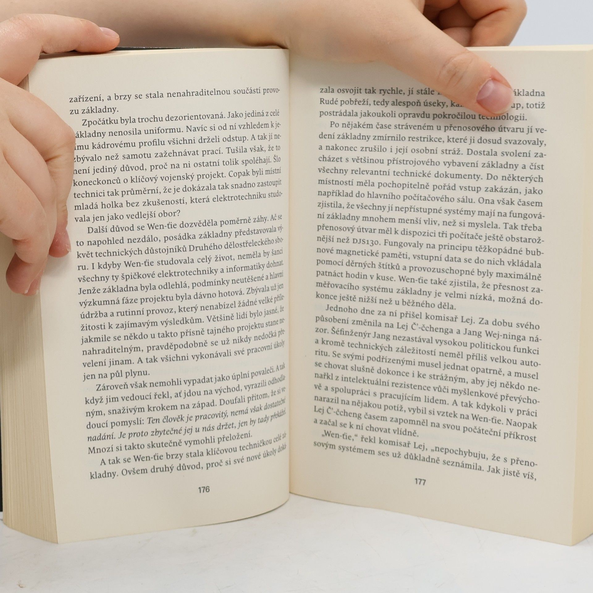 Liu Cixin Problém tří těles