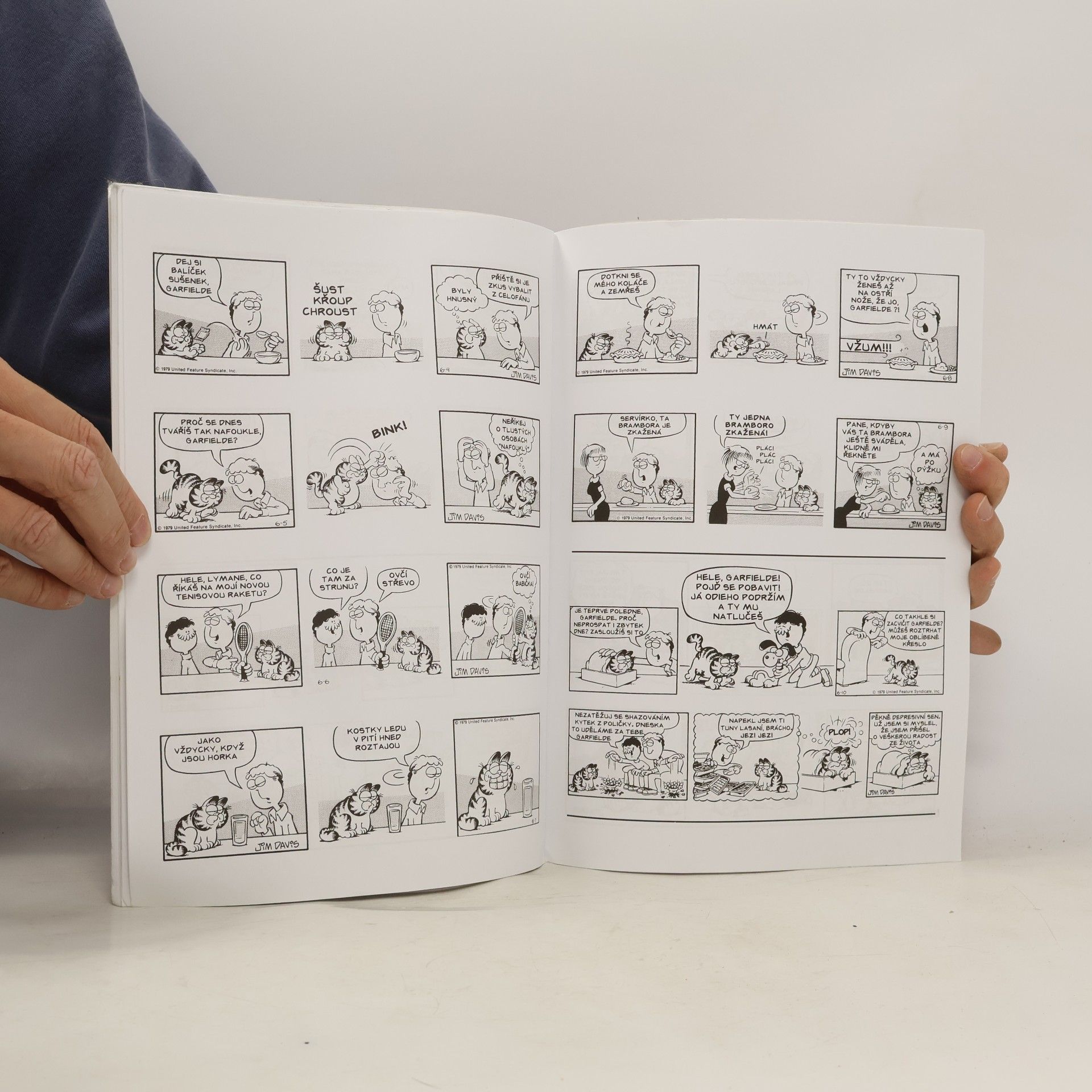 Jim Davis Garfield přibývá na váze