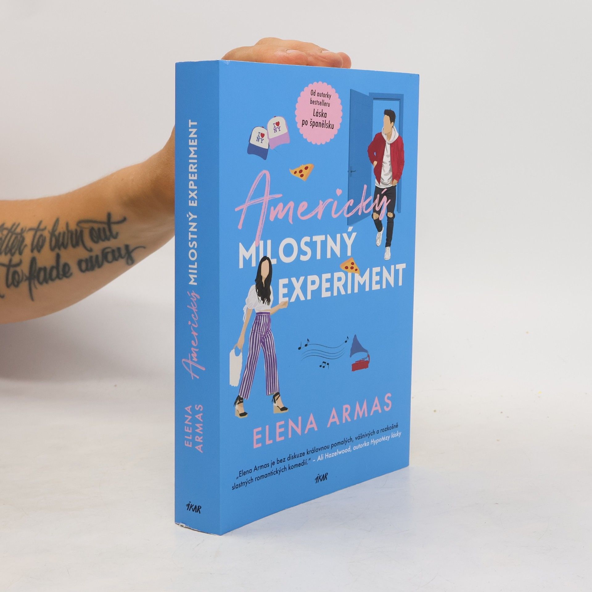 Elena Armas Americký milostný experiment