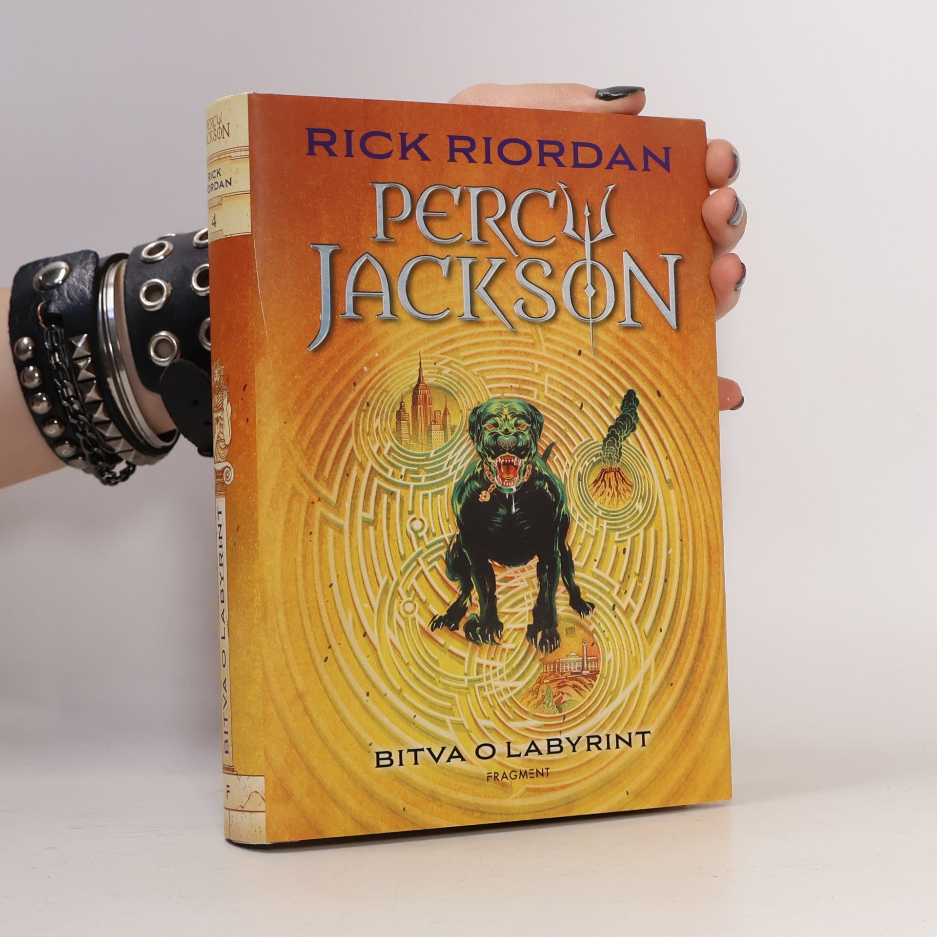 Rick Riordan Percy Jackson. Bitva o labyrint
