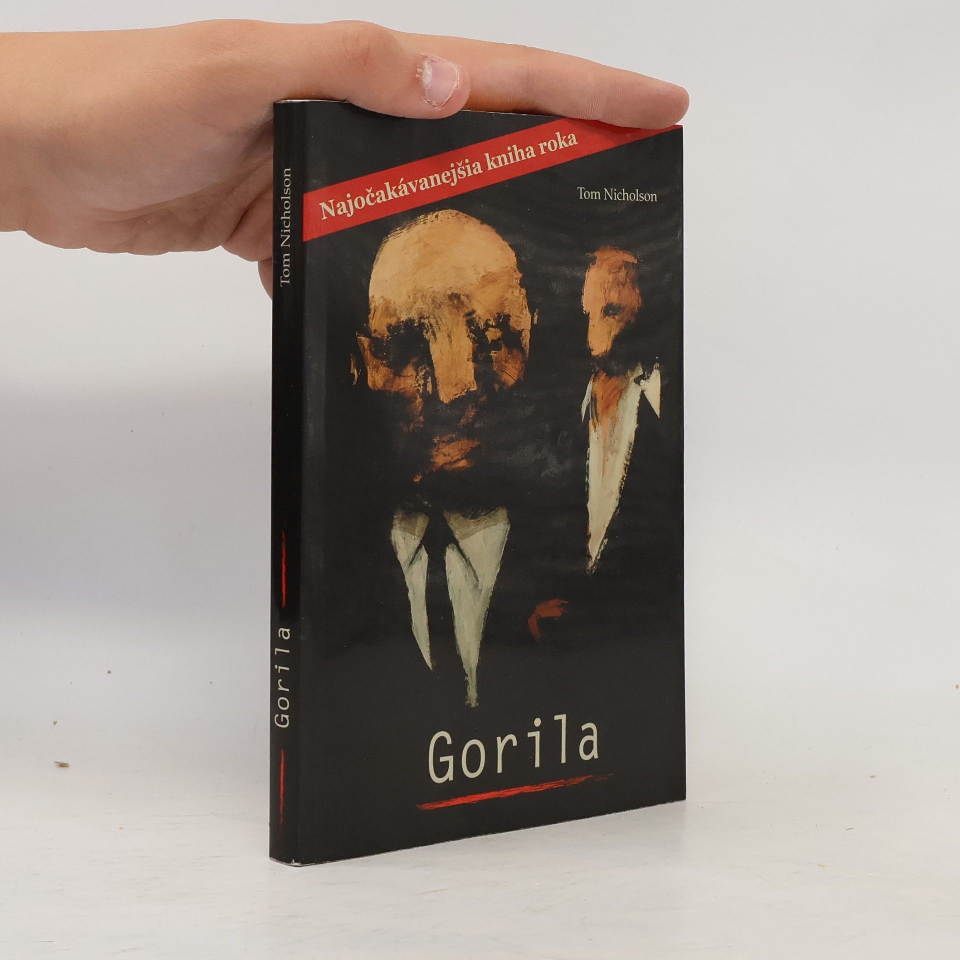 Tom Nicholson Gorila
