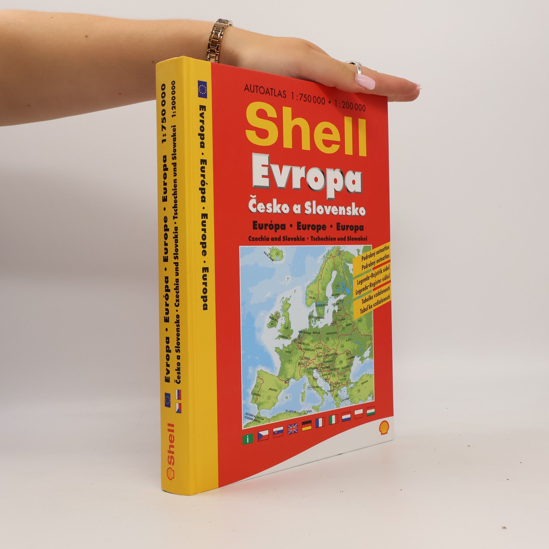 AA.VV. Evropa, Česko a Slovensko: autoatlas Evropa 1:750 000, Česko a Slovensko 1:200 000