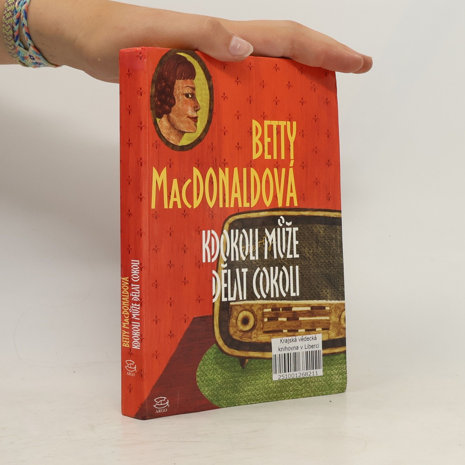 Betty MacDonald Kdokoli může dělat cokoli