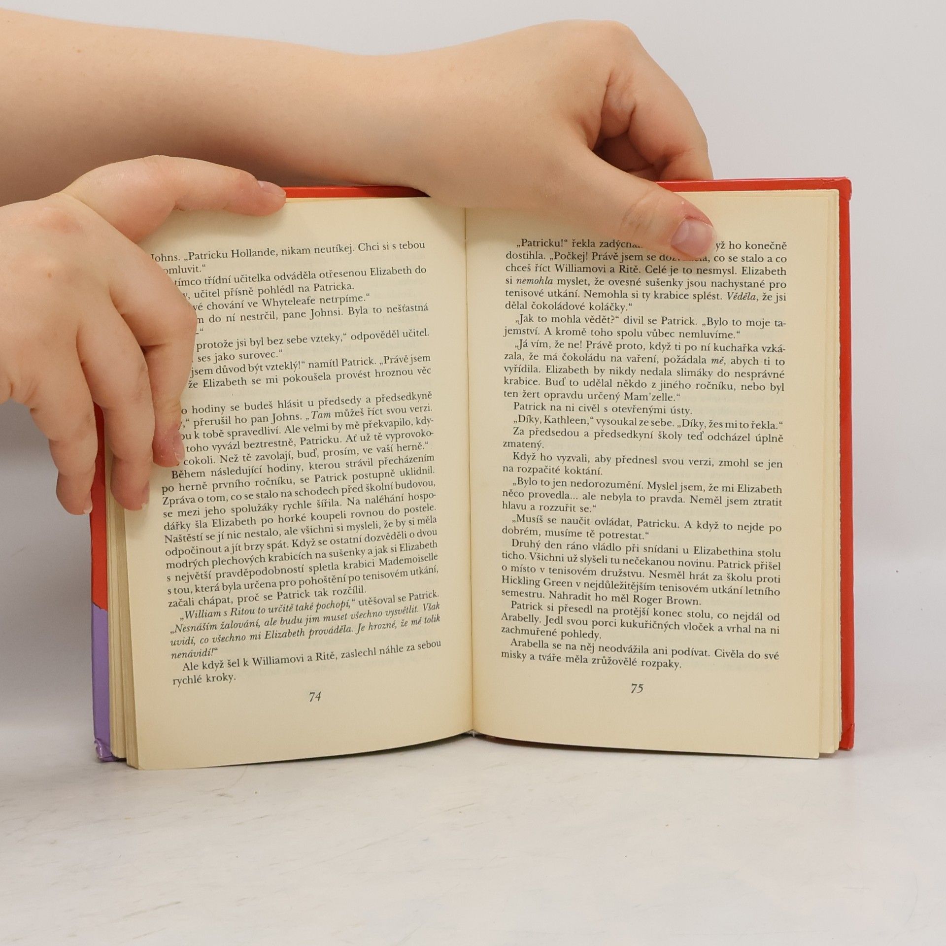 Enid Blyton Kamarádky. Elizabeth drží slovo