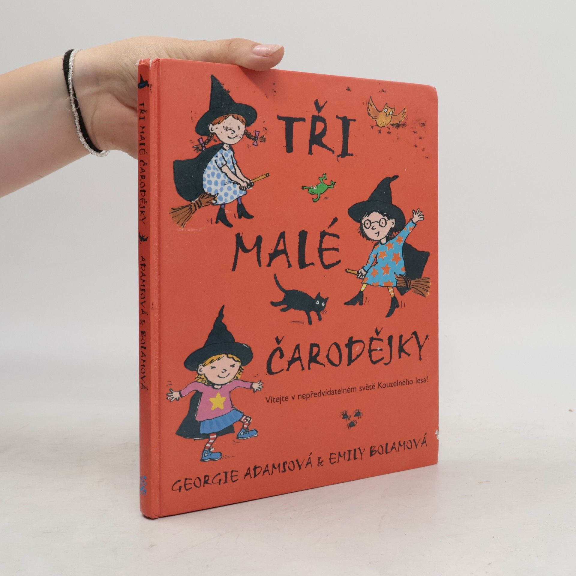 Georgie Adams Tři malé čarodějky