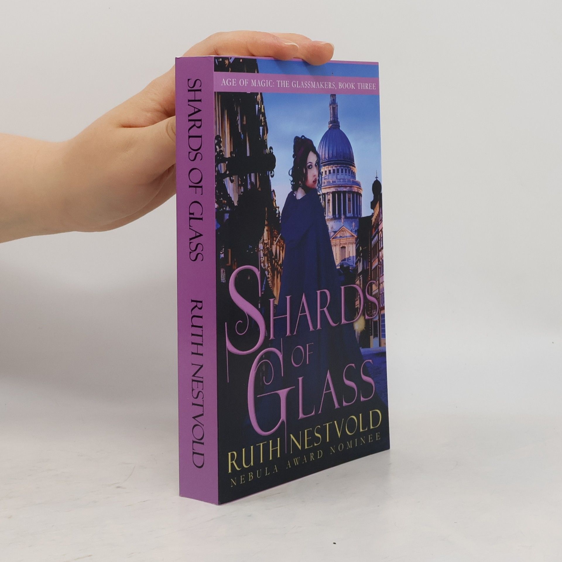 Age of Magic: The Glassmakers - 3: Shards of Glass