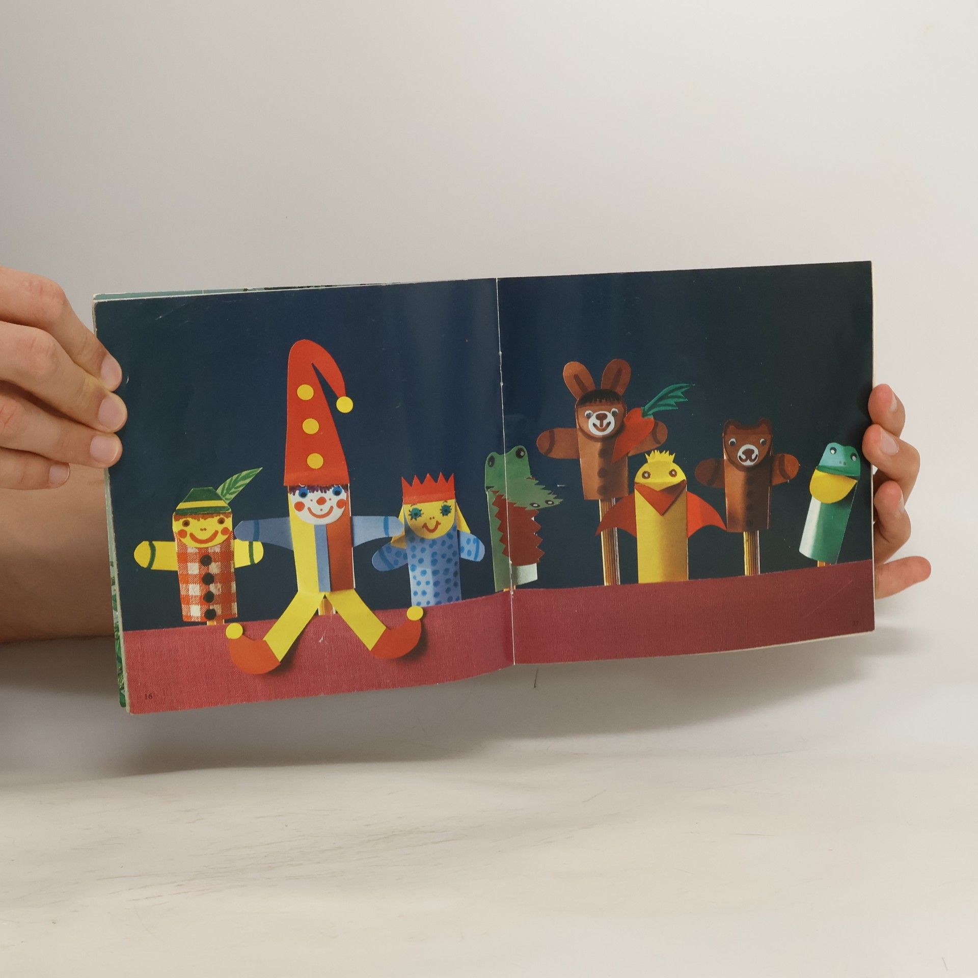 Papier falten mit Schere und Phantasie