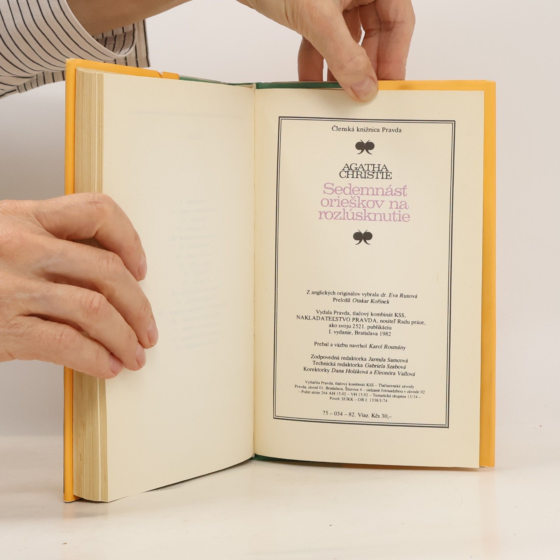 Agatha Christie Sedemnásť orieškov na rozlúsknutie
