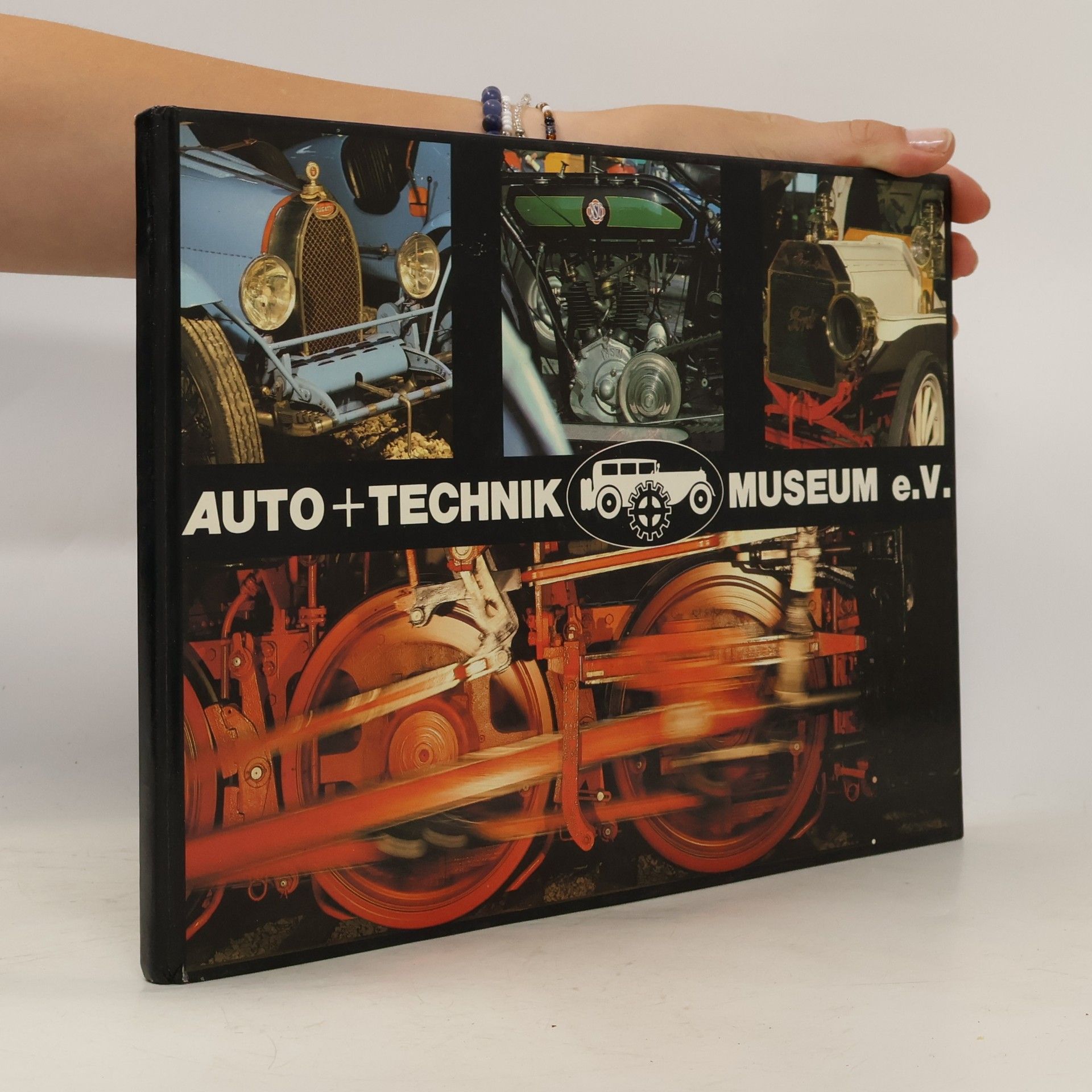 Autorenkollektiv Auto+Technik Museum e.V.