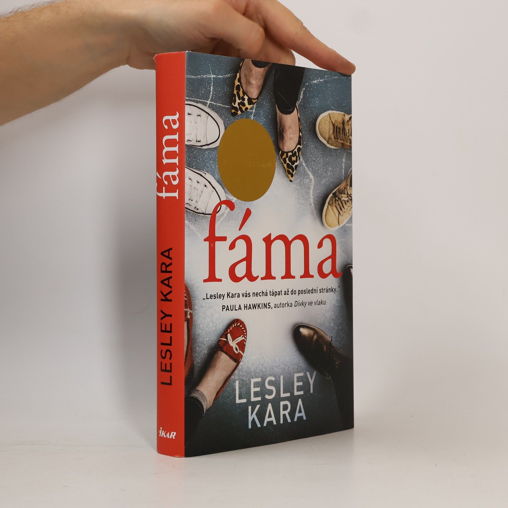 Lesley Kara Fáma