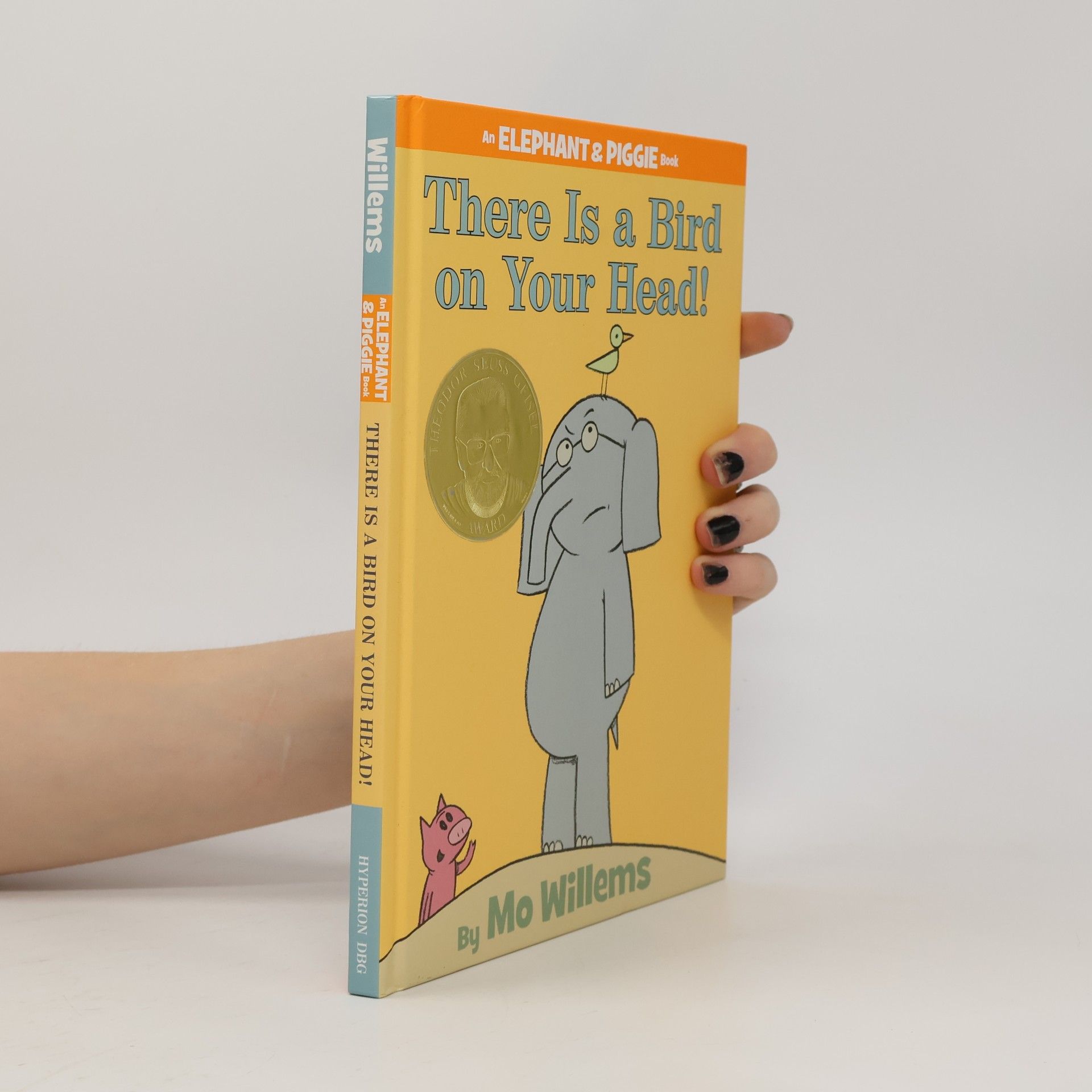 Mo Willems There is a bird on your head!