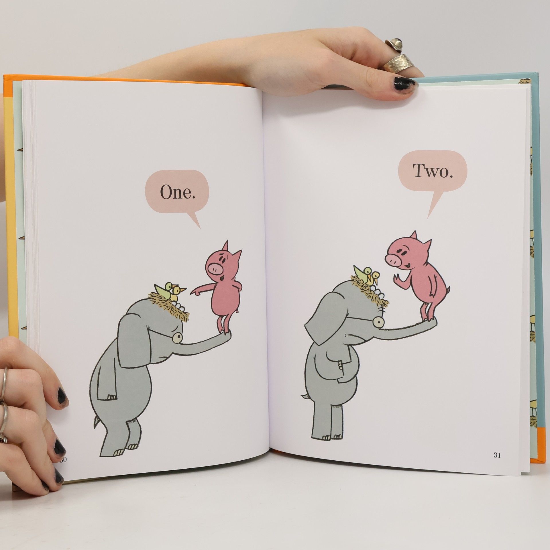 Mo Willems There is a bird on your head!