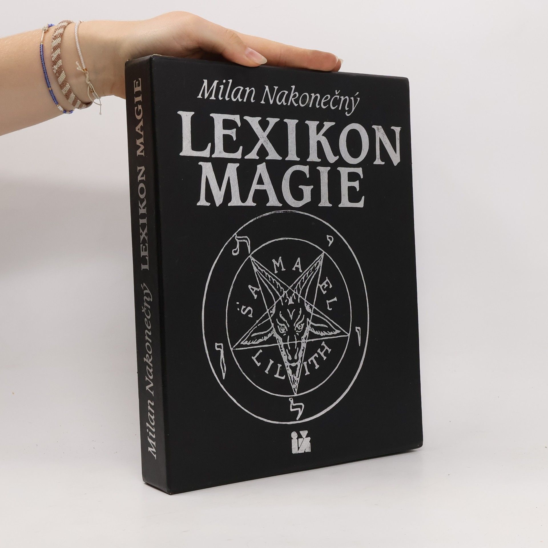 Milan Nakonečný Lexikon magie