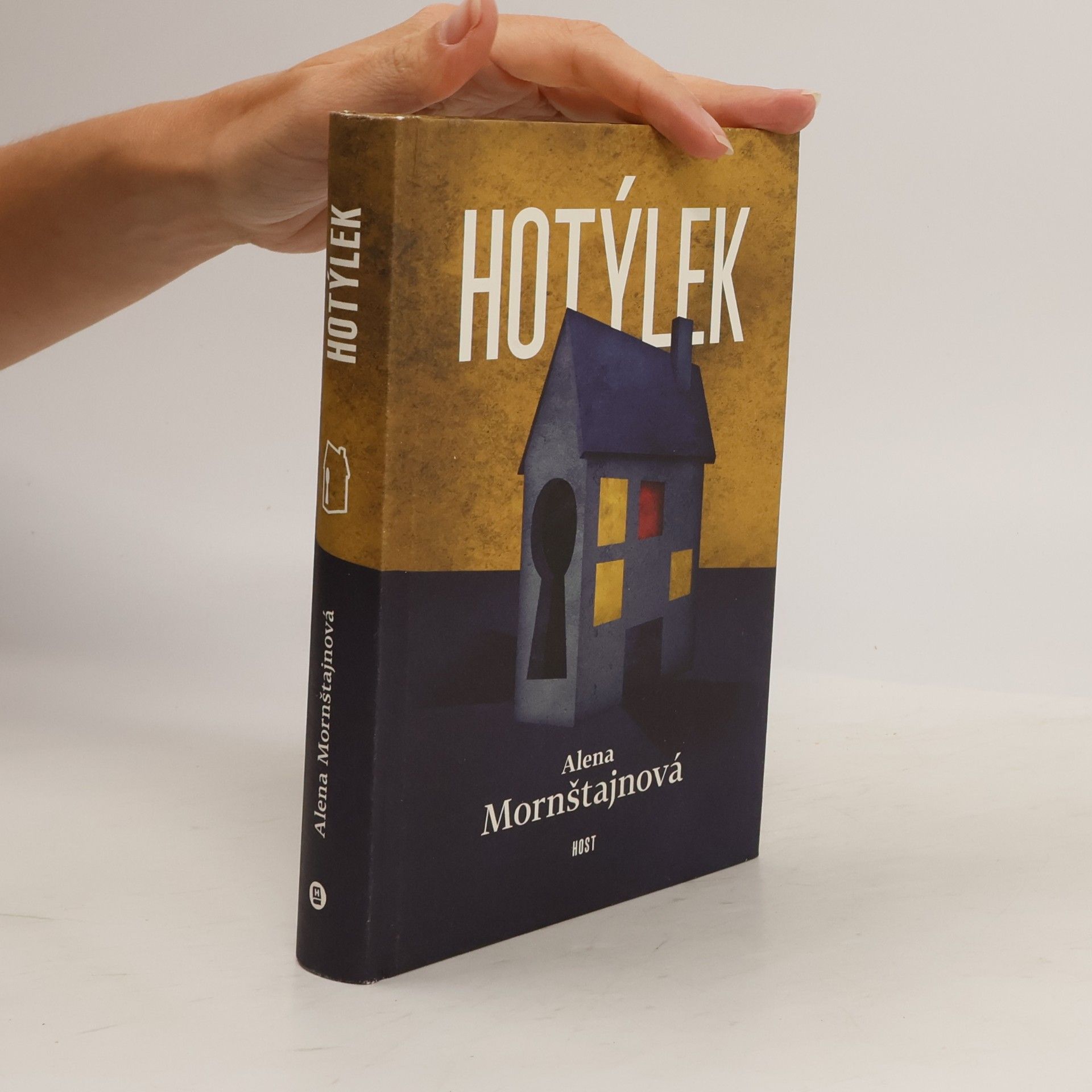 Alena Mornštajnová Hotýlek