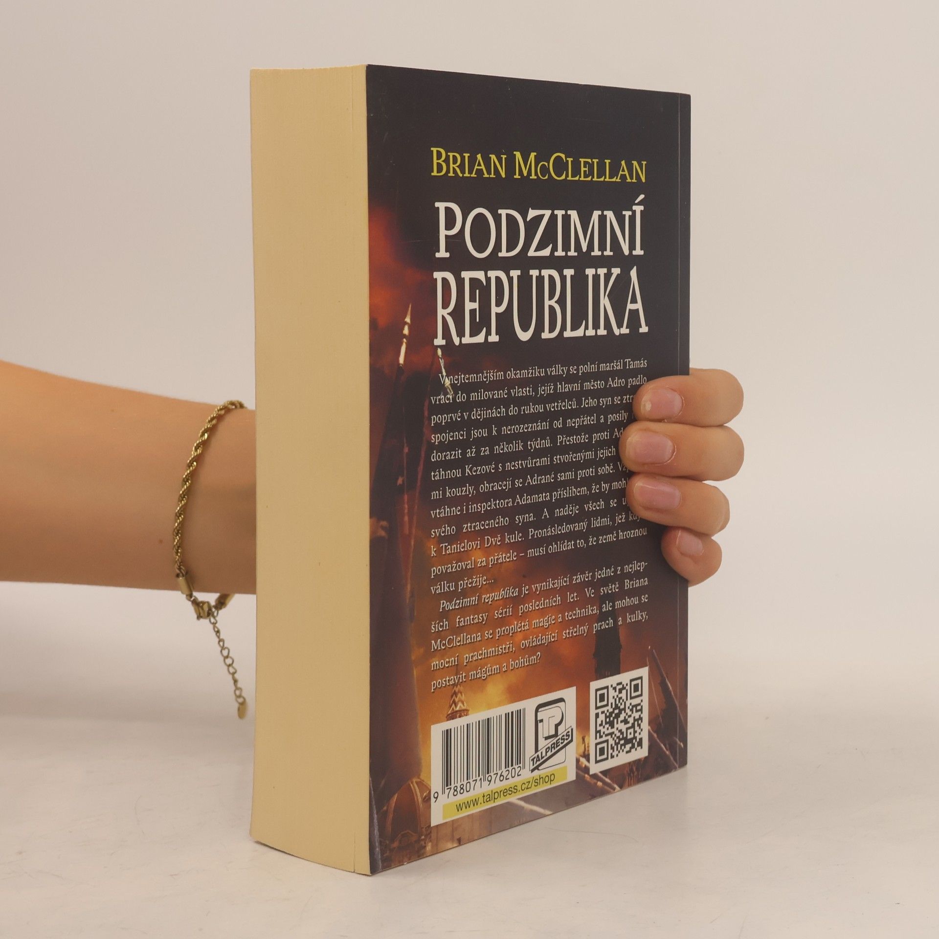 Brian McClellan Podzimní republika