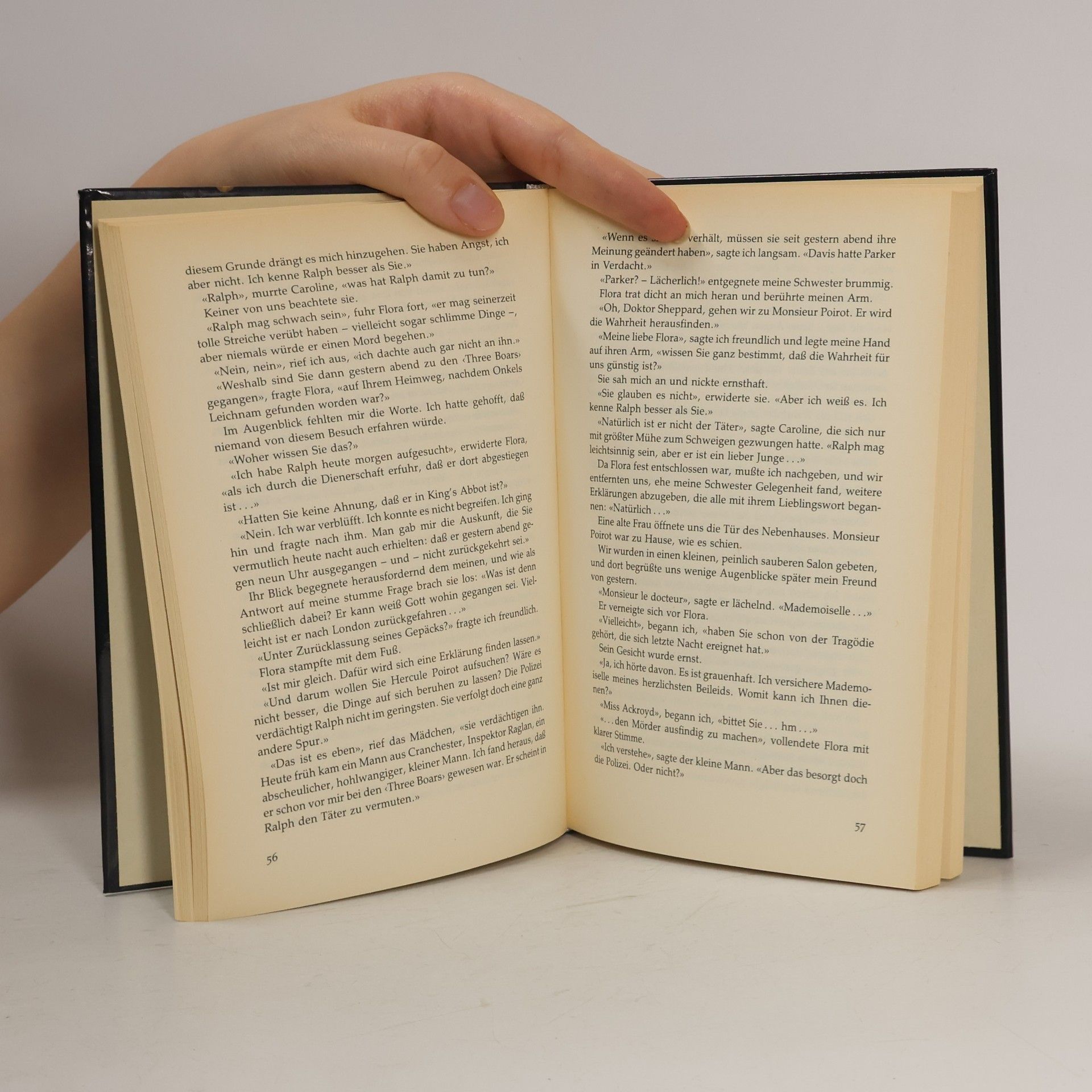 Agatha Christie Alibi