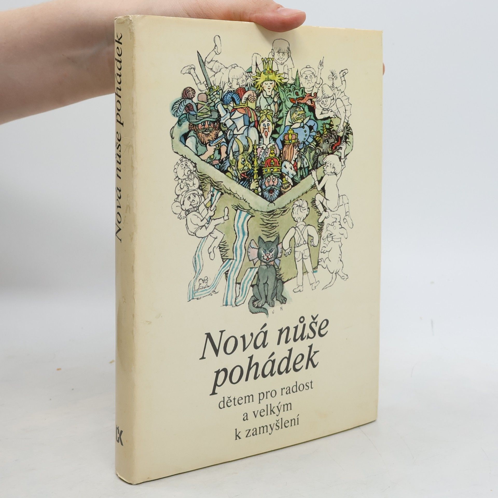 Helena Šmahelová Nová nůše pohádek