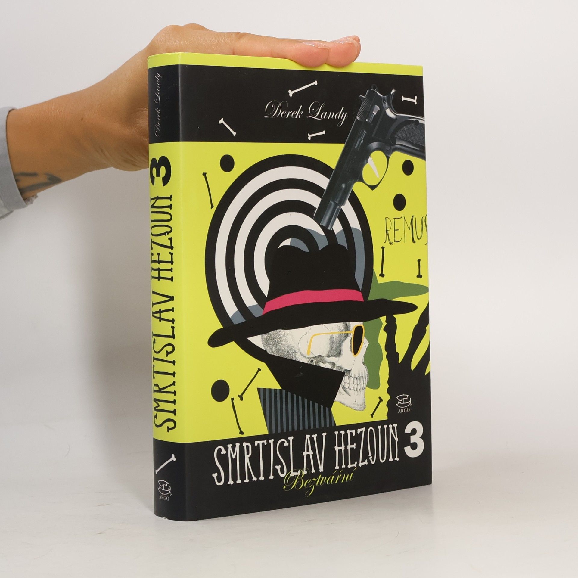 Derek Landy Smrtislav Hezoun 3: Beztvářní