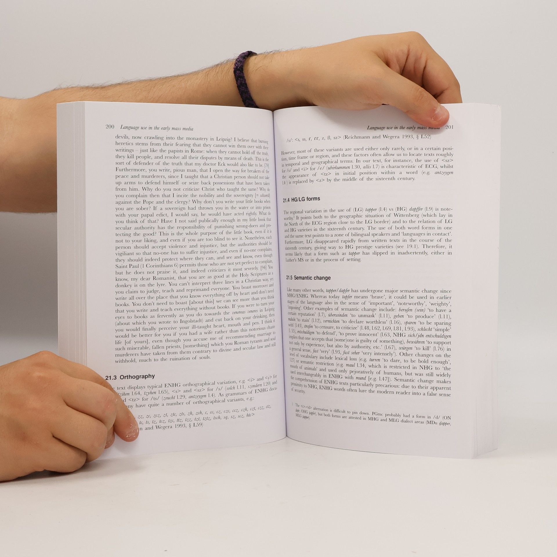 Christopher Young A History of the German Language Through Texts