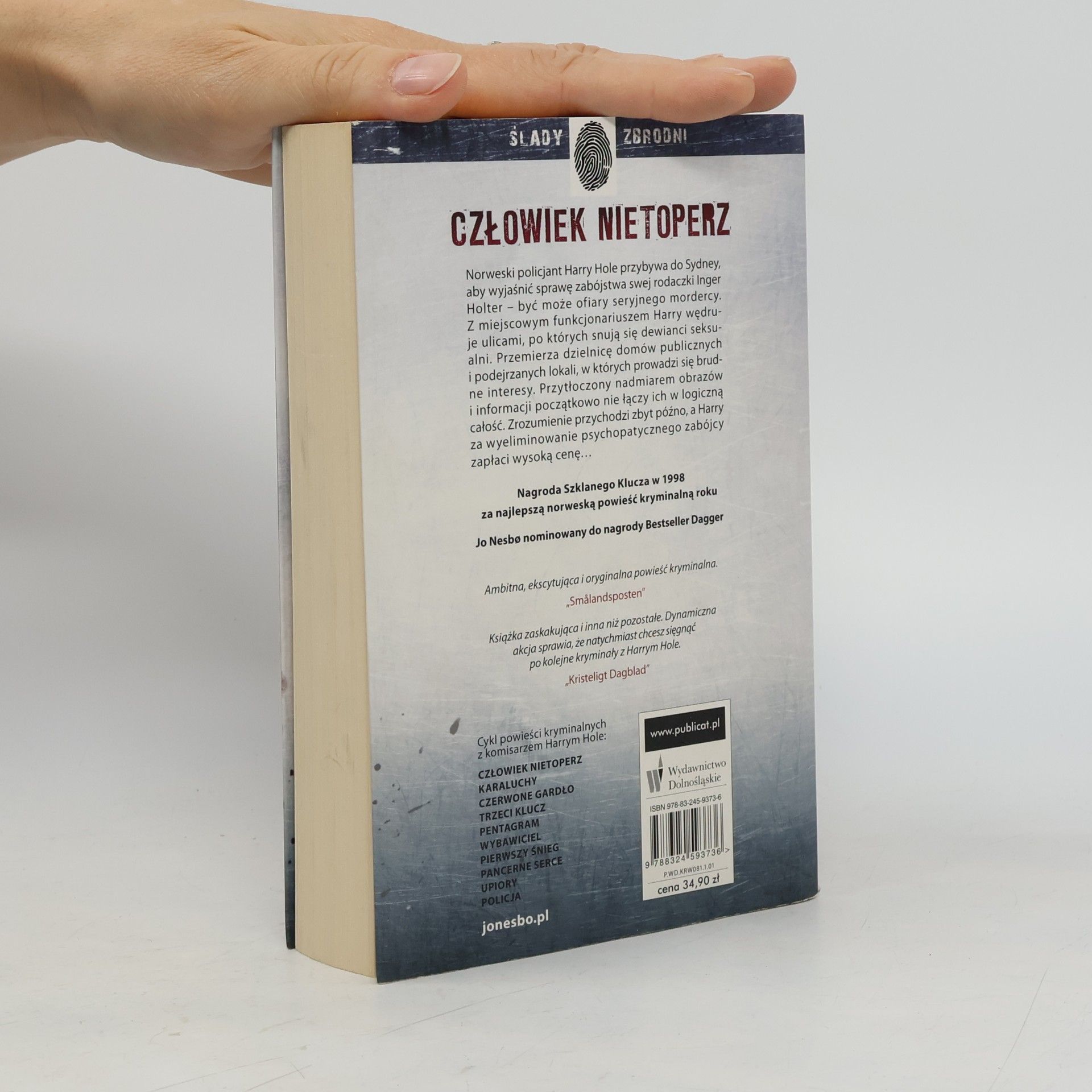 Jo Nesbø Człowiek nietopierz
