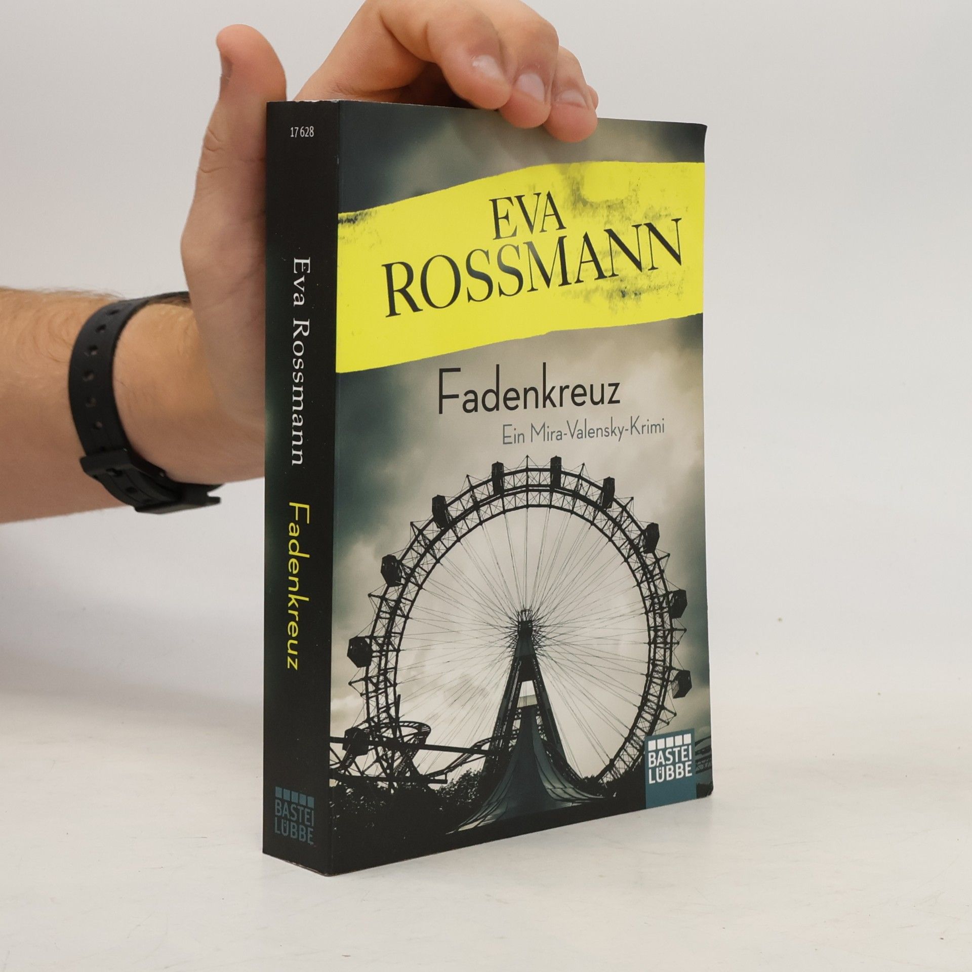 Eva Rossmann Fadenkreuz