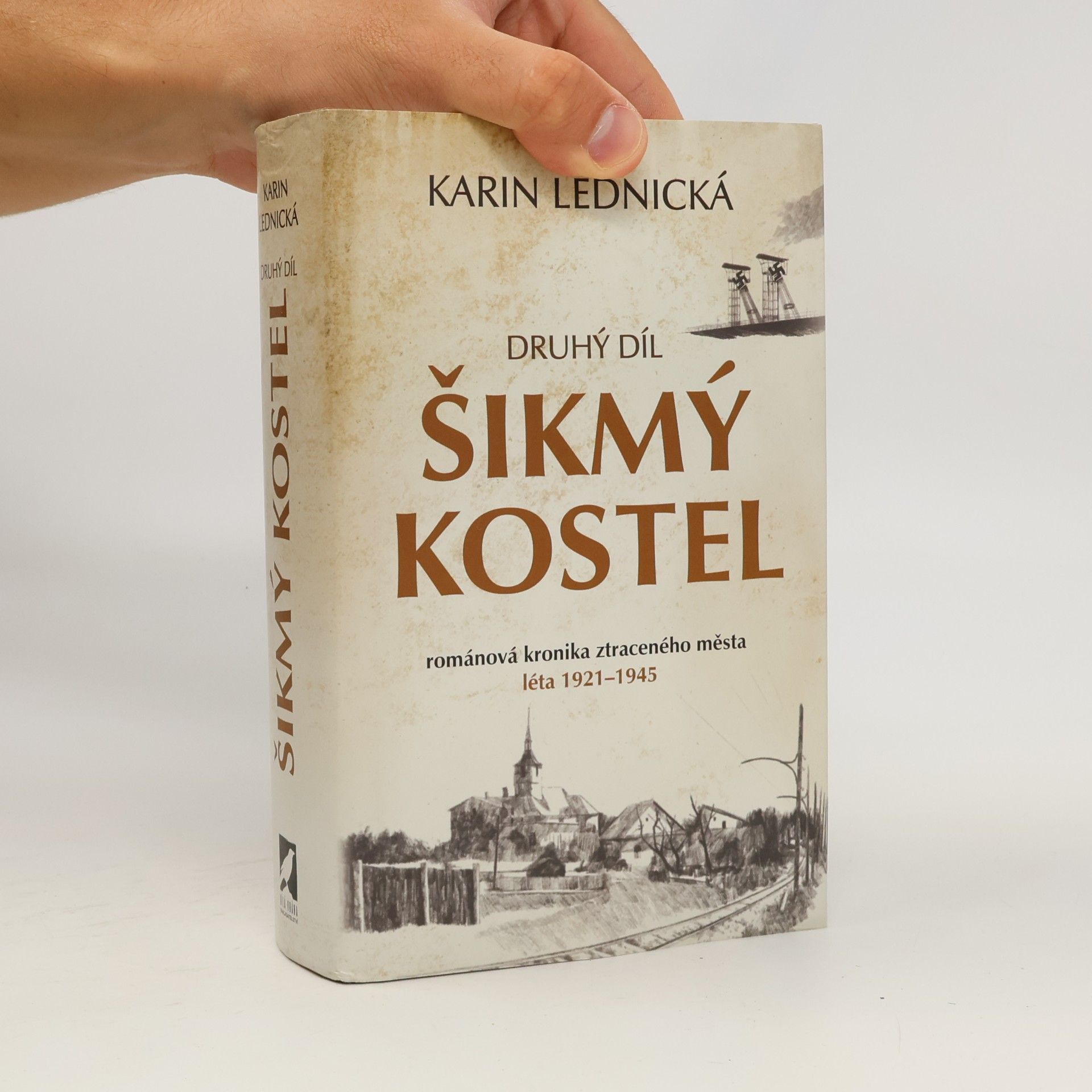 Karin Lednická Šikmý kostel 2